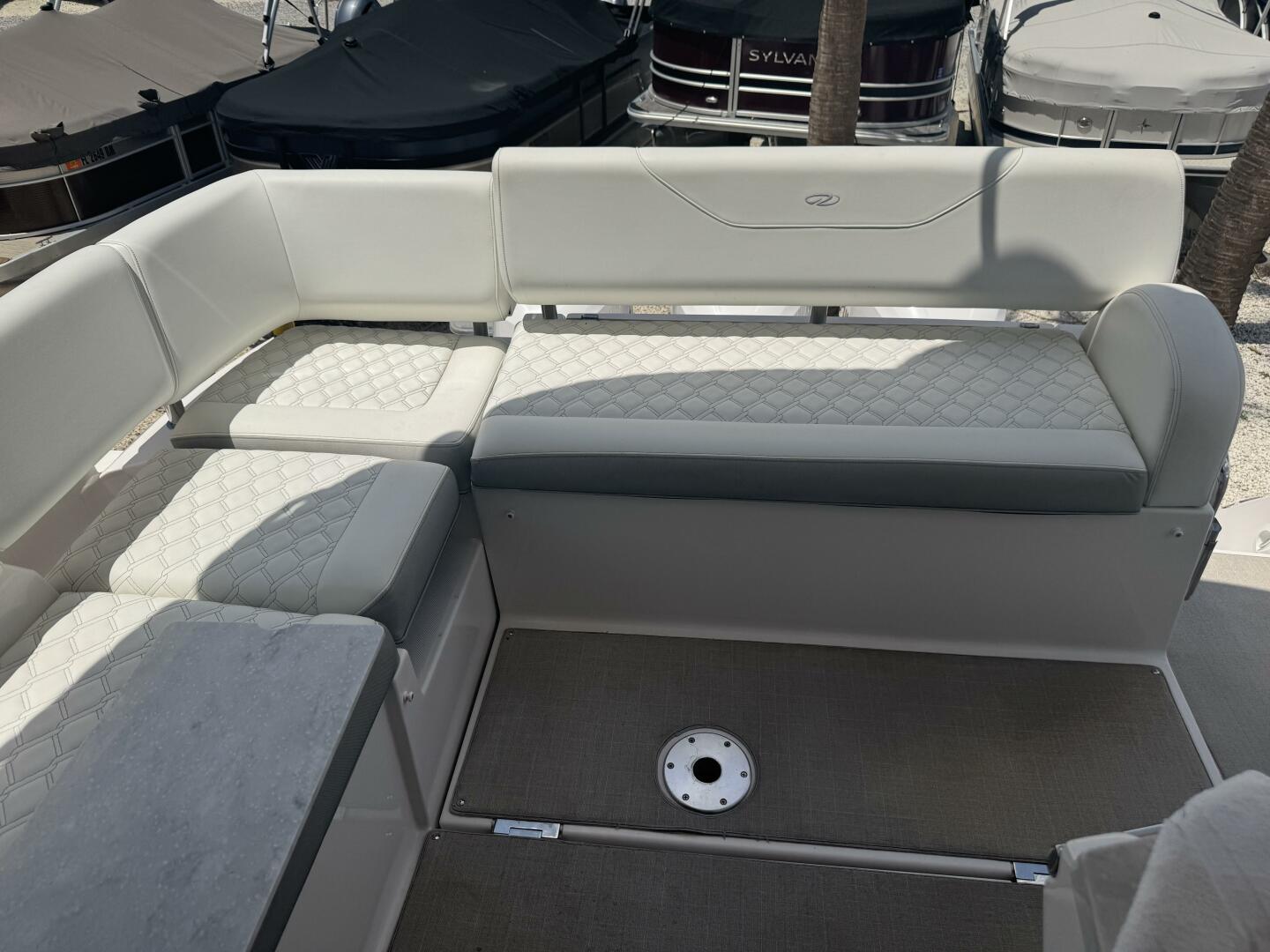2021 Regal 38 XO - Image 20