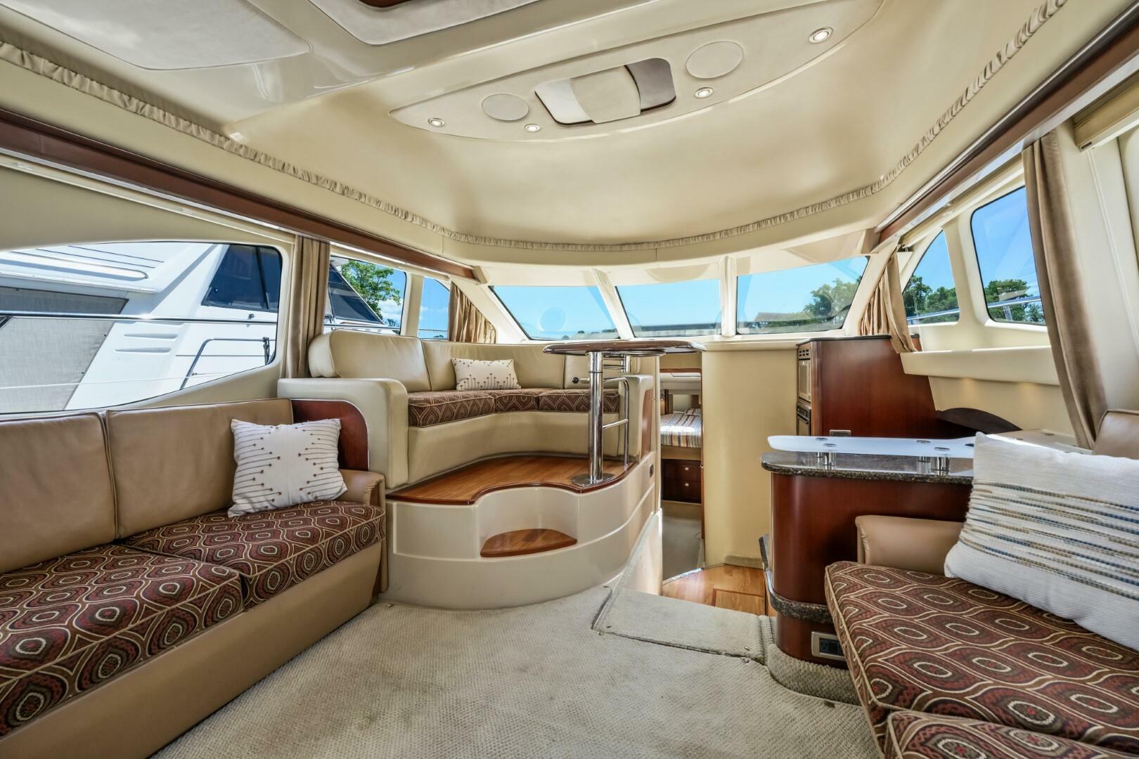 2005 Sea Ray 420 Sedan Bridge - Image 13