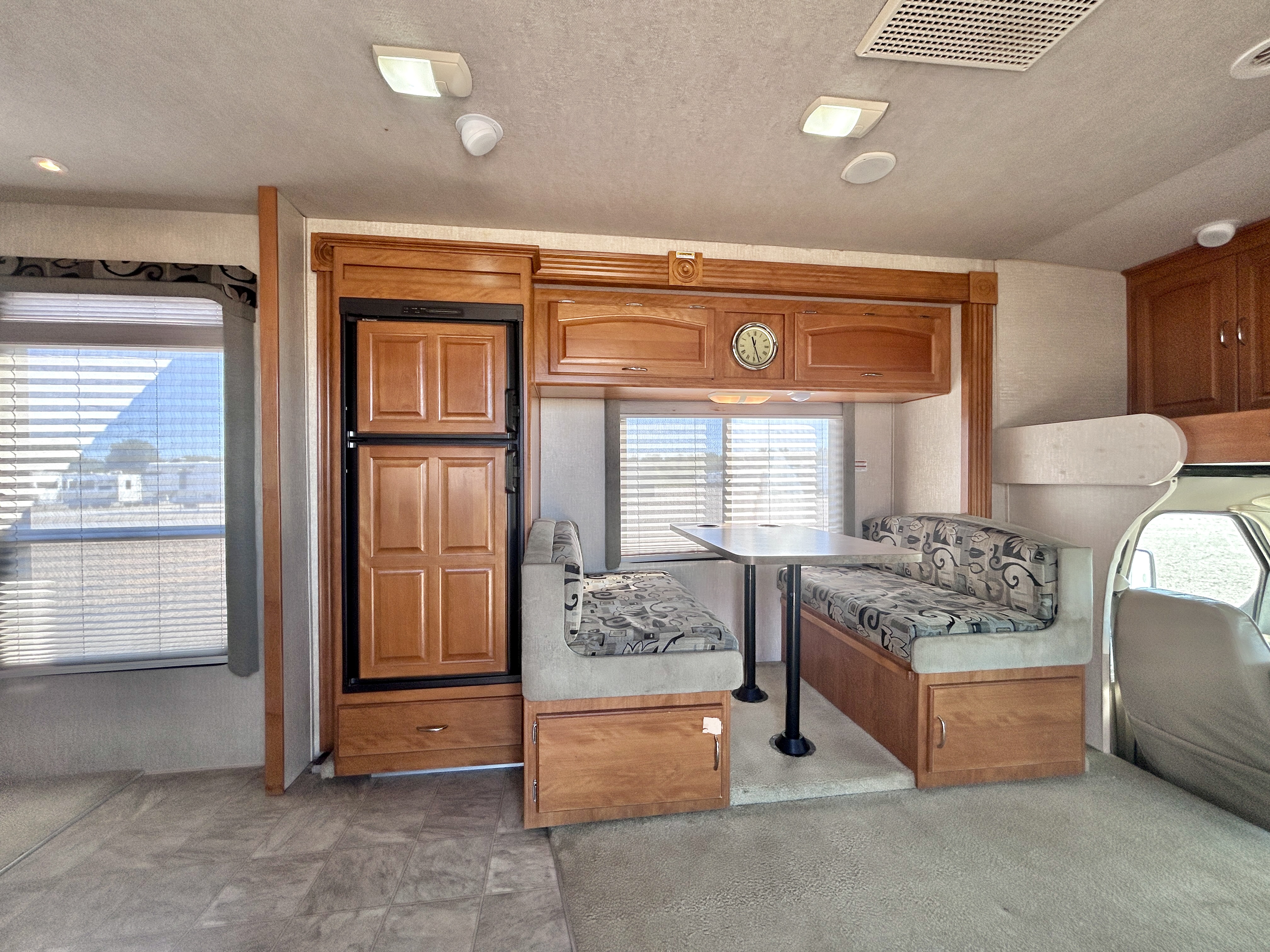 2007 FLEETWOOD TIOGA 31M - Image 16
