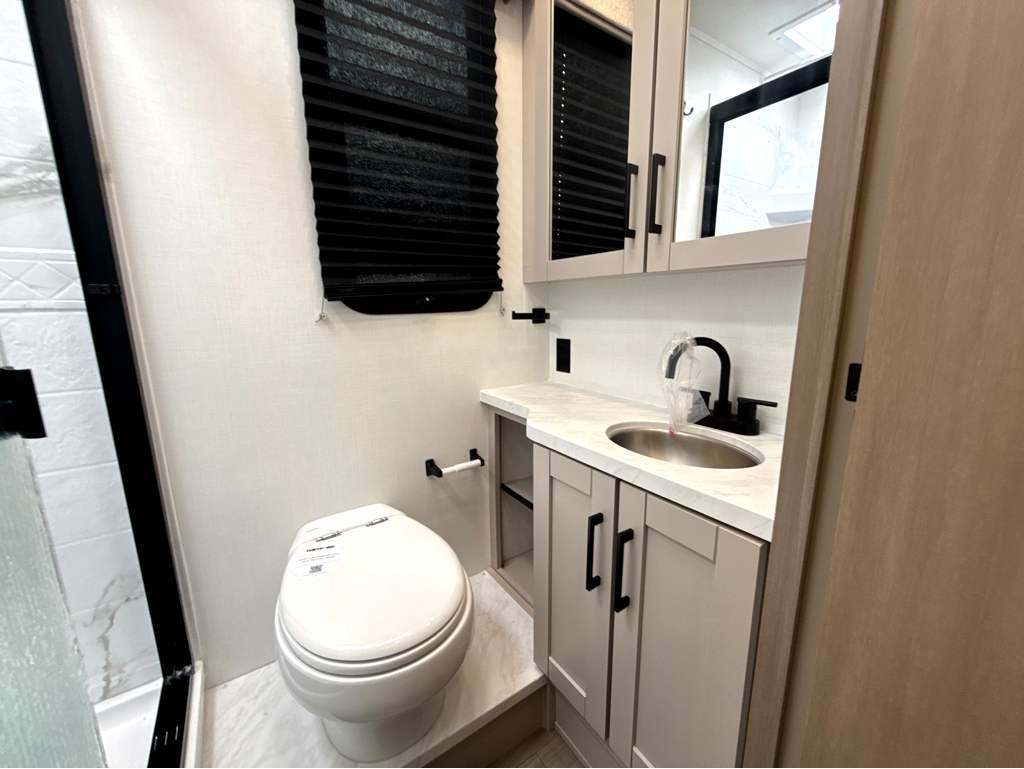 2027 JAYCO REDHAWK 27G - Image 21