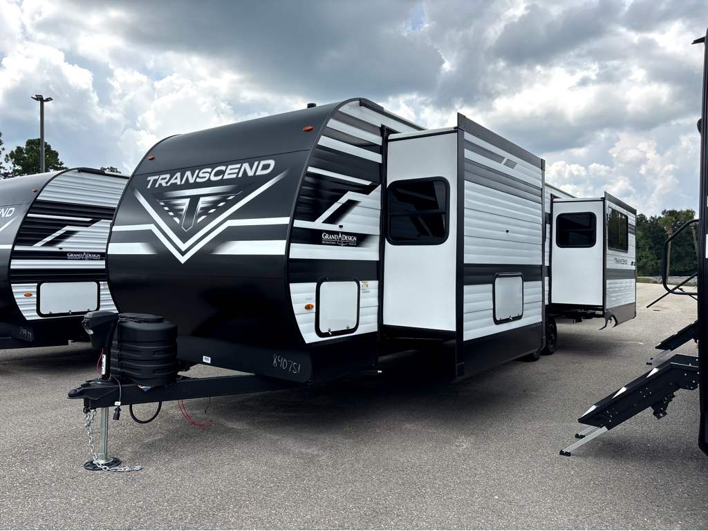 2026 GRAND DESIGN TRANSCEND 315RKT - Image 3
