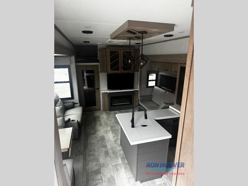2023 GRAND DESIGN 395 - Image 23