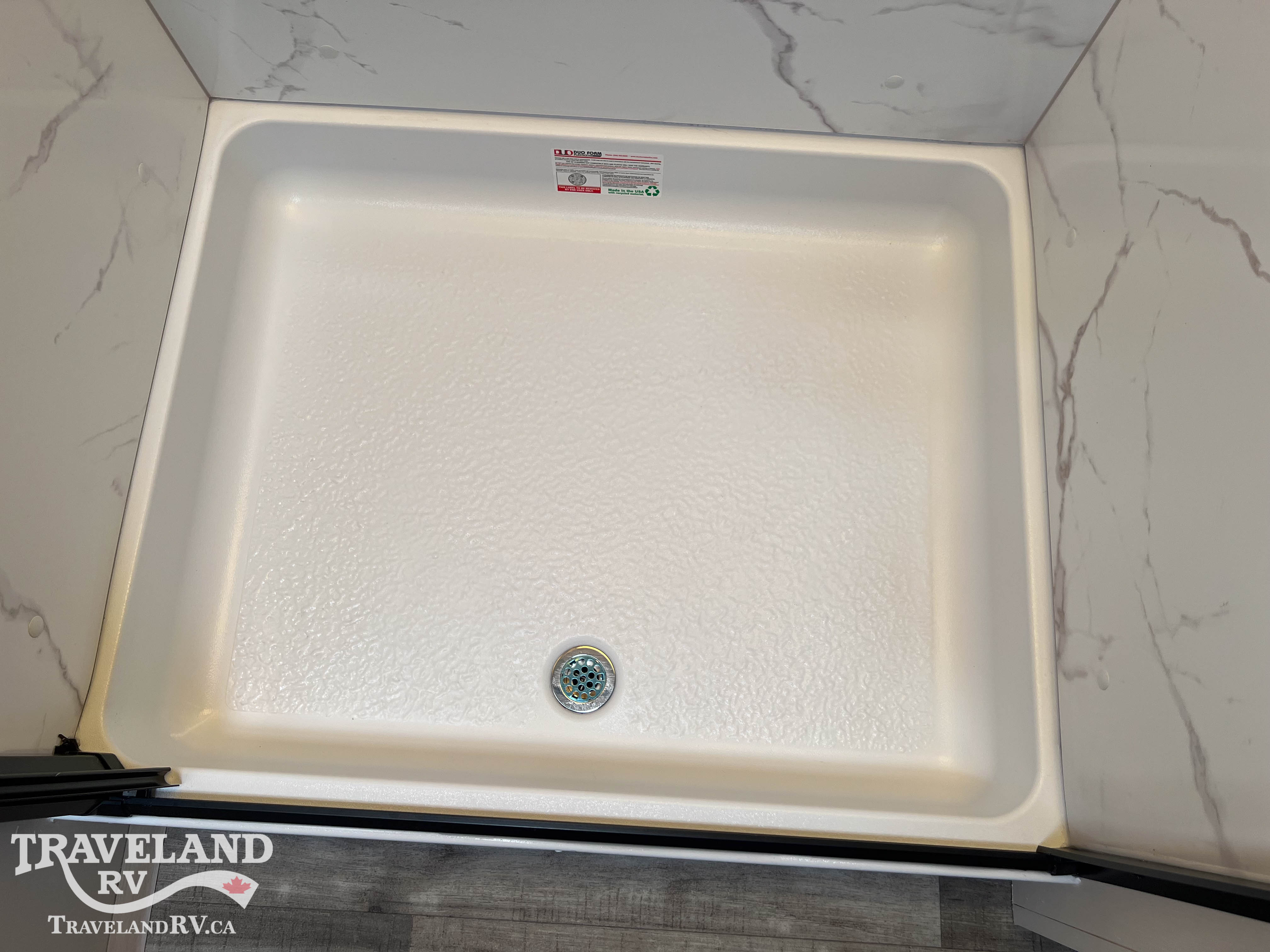 2027 Highland Ridge Roamer Light Duty 28DBSS - Image 31