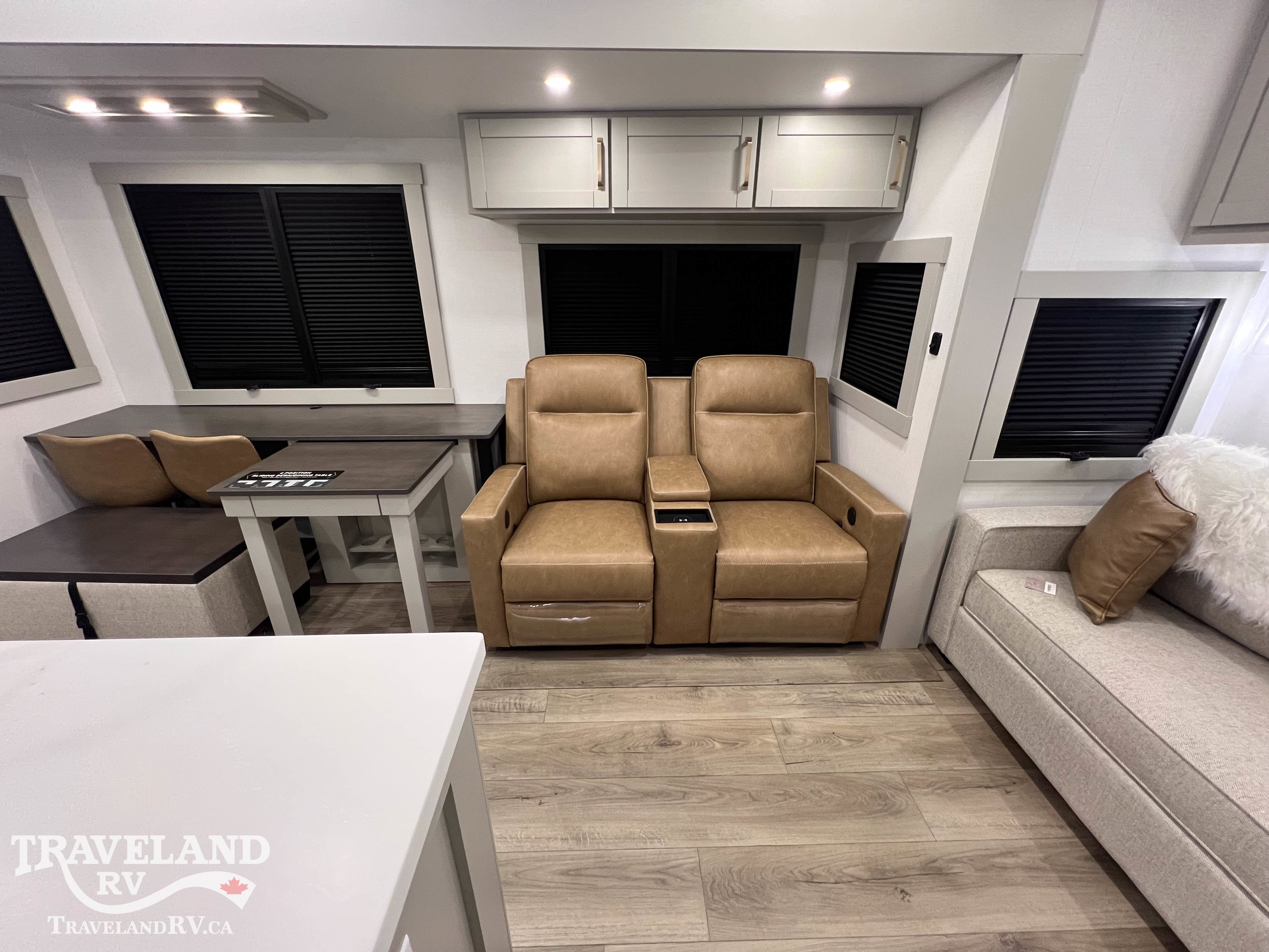 2026 Brinkley RV Model Z 3515 - Image 11