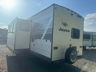 2027 Jayco Jay Flight SLX 261BHS - Image 6