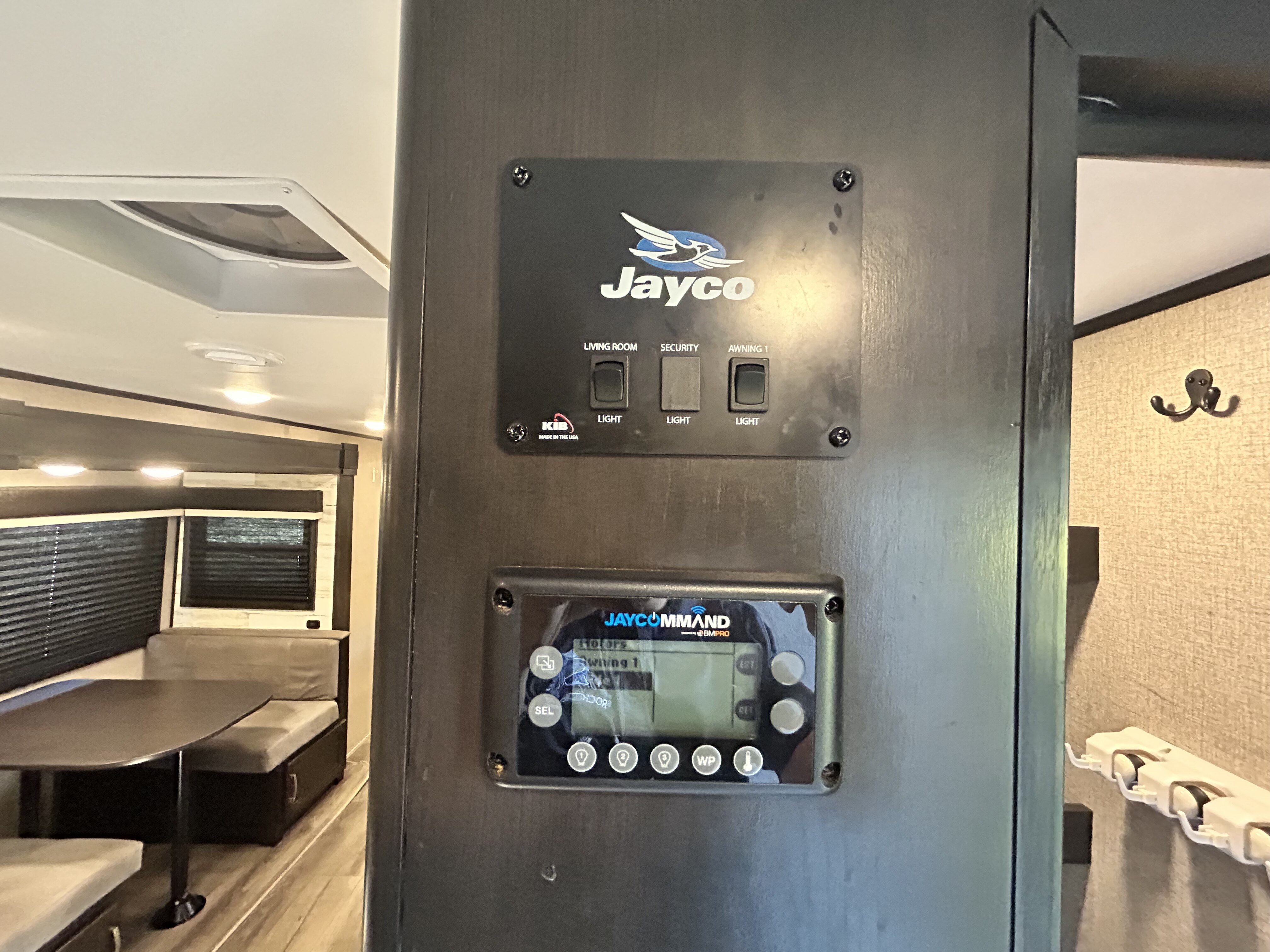 2021 Jayco Jay Feather 25RB - Image 12