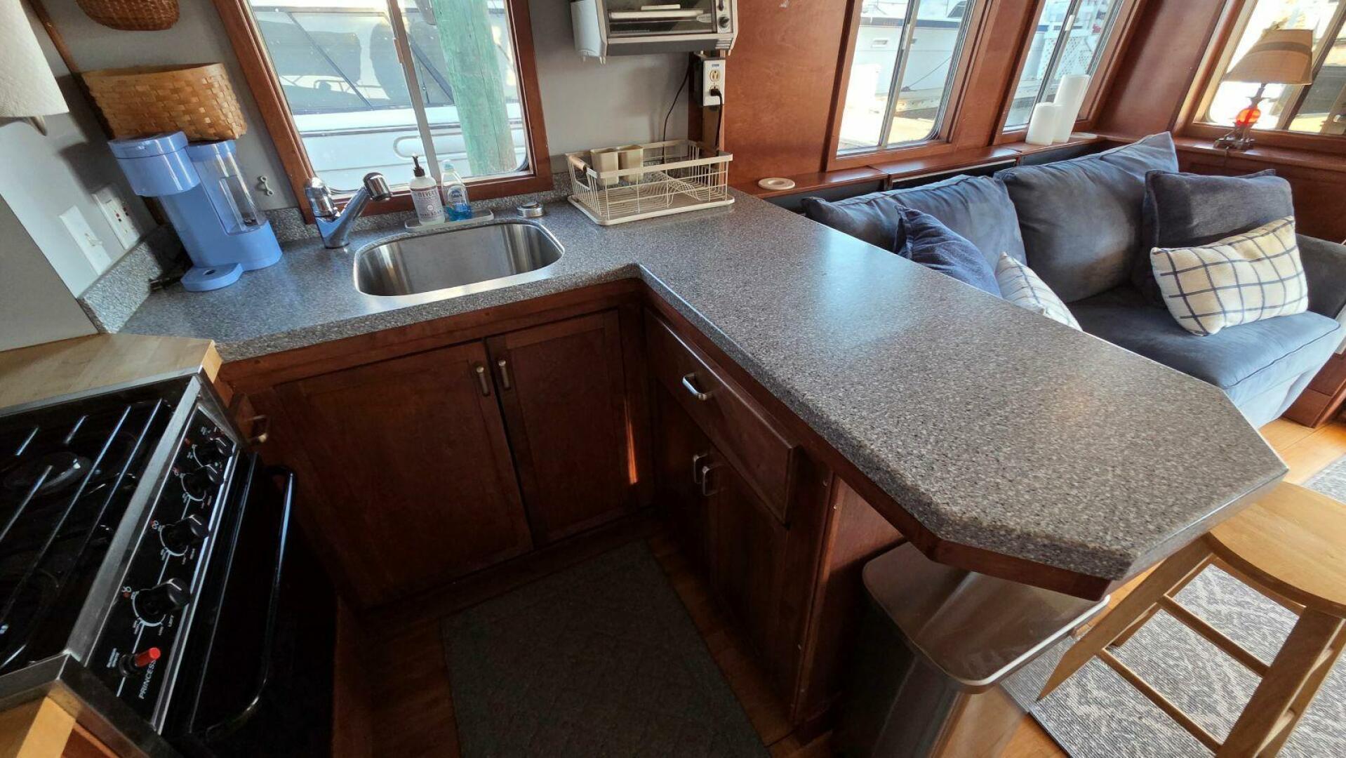 2004 Pilgrim Progress Mark II 42 - Image 21
