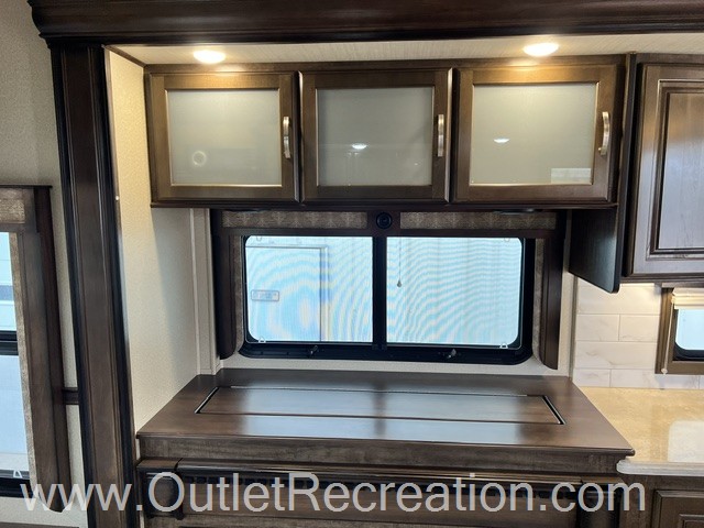 2019 Grand Design Solitude 385GK - Image 20