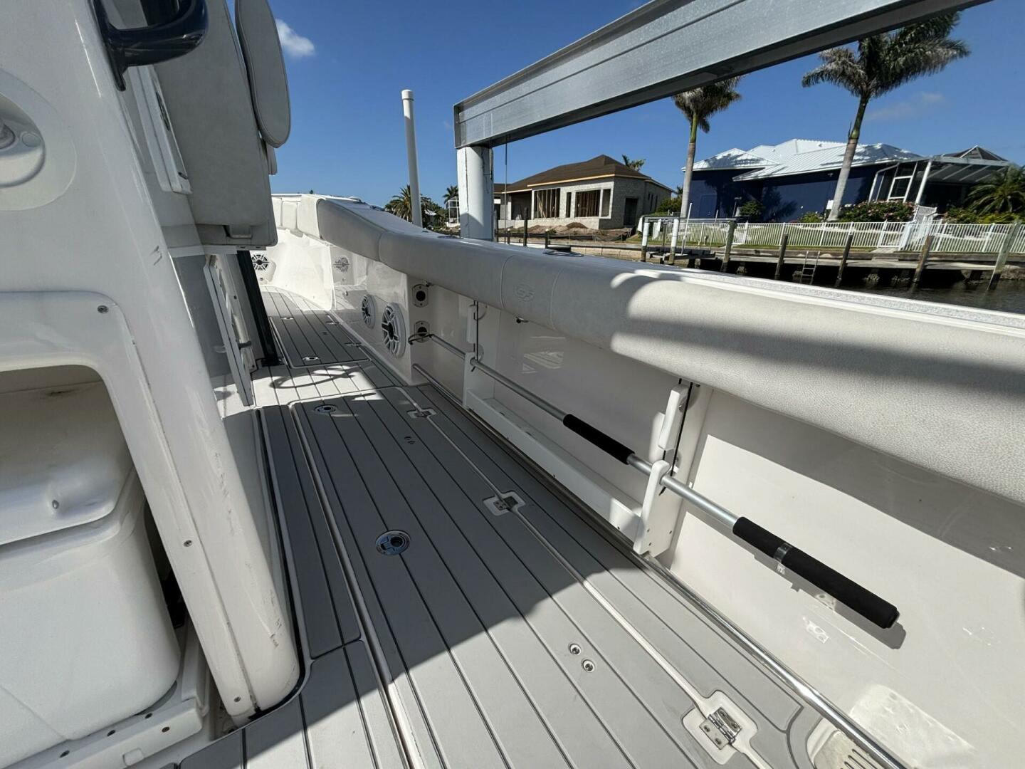 2023 Sea Fox 328 Commander - Image 6