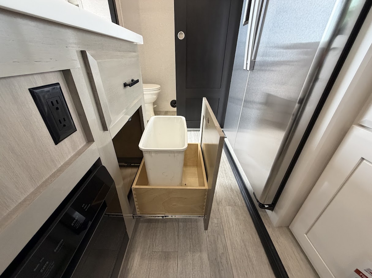 2026 JAYCO PINNACLE 39FLOK - Image 49