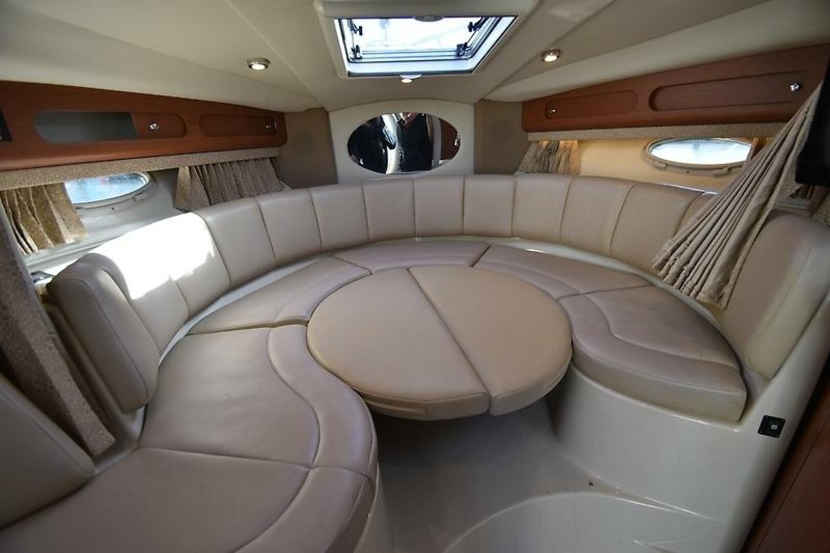 2003 Chaparral Signature 320 - Image 23