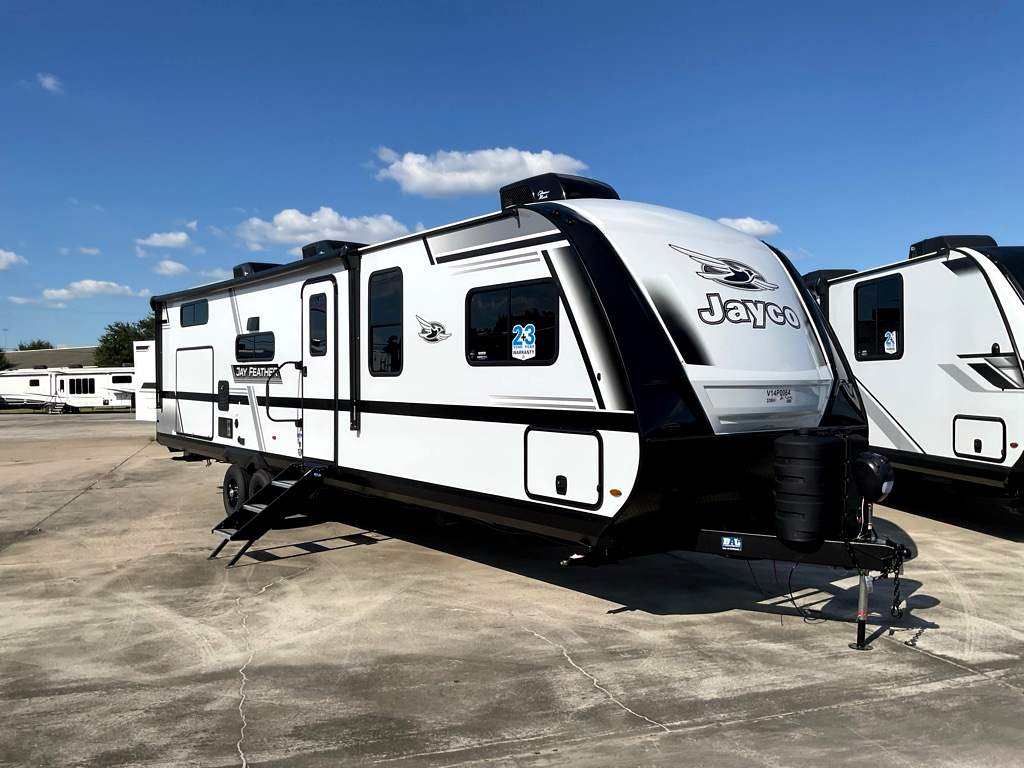 2027 JAYCO Jay Feather 33BH - Image 2