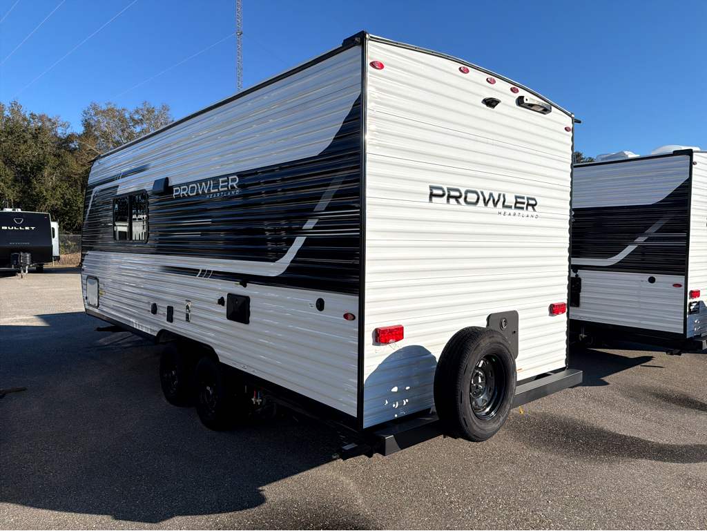 2026 HEARTLAND PROWLER 2000MB - Image 4