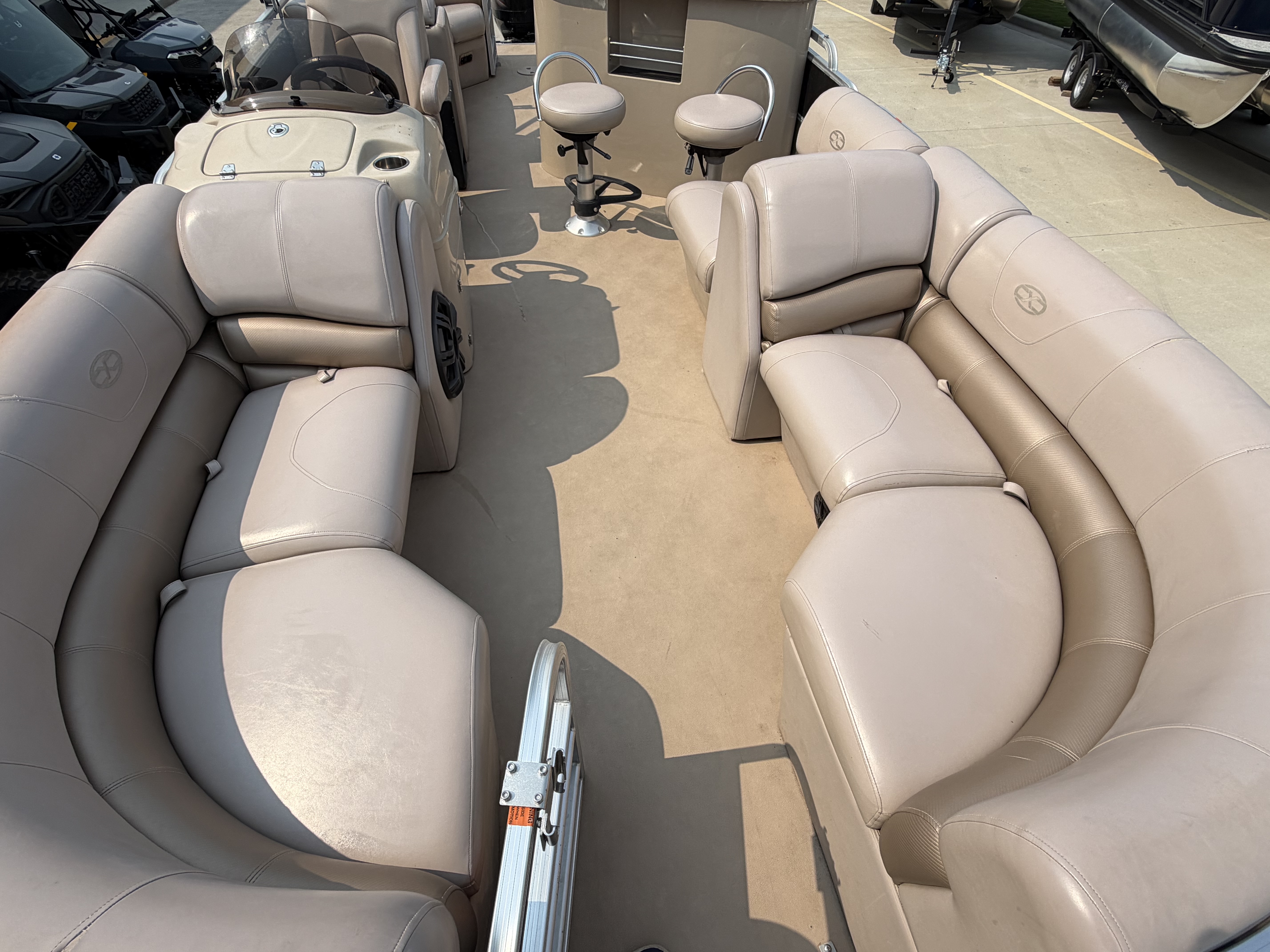 2013 Excursion X-23RFE - Image 15