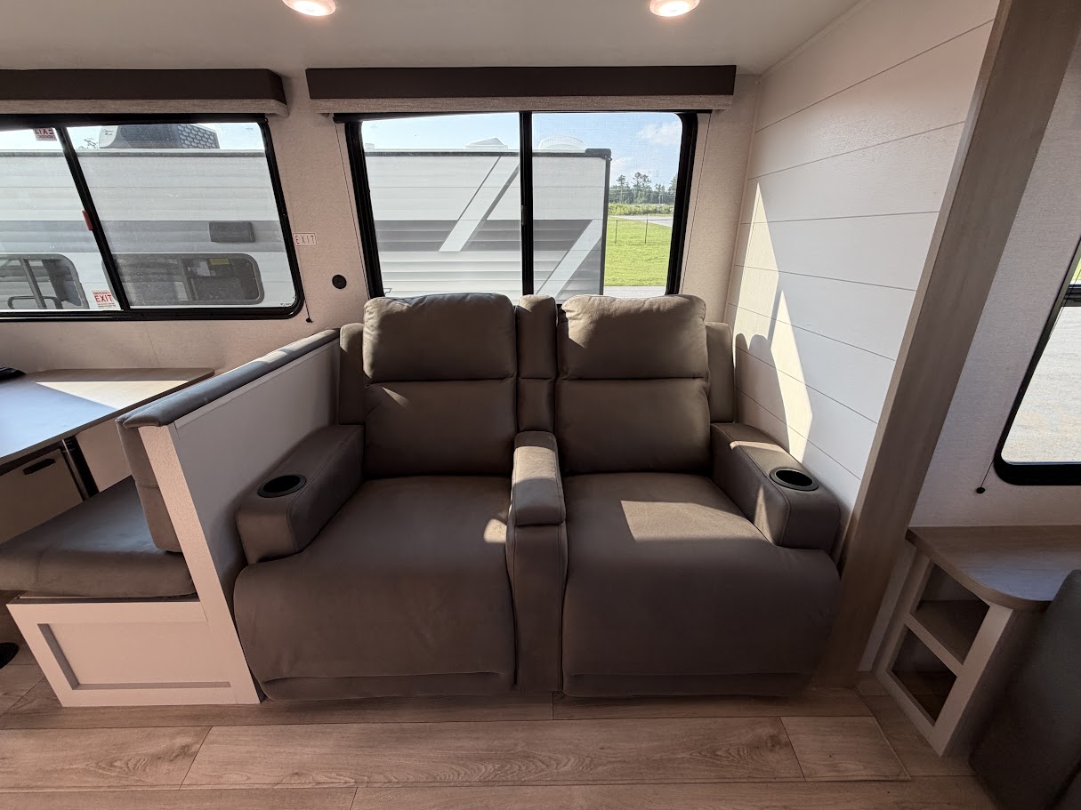 2027 JAYCO JAY FLIGHT 290RLS - Image 11