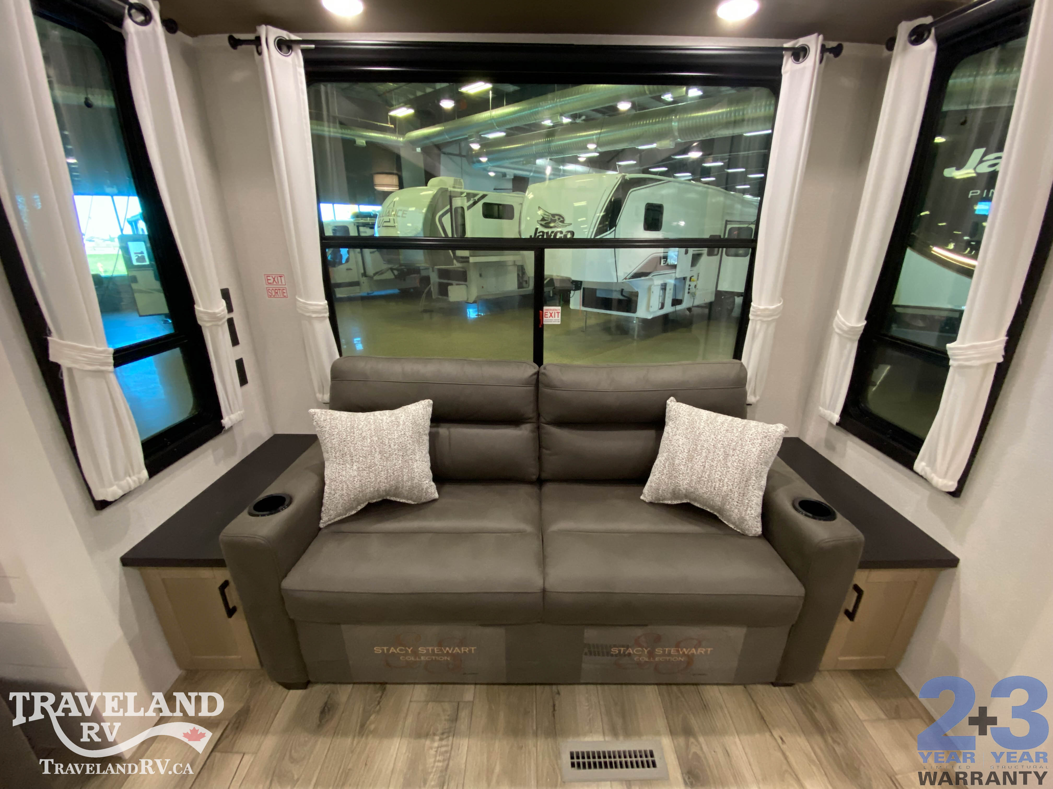 2026 Jayco Jay Flight Bungalow 40RLTS - Image 17
