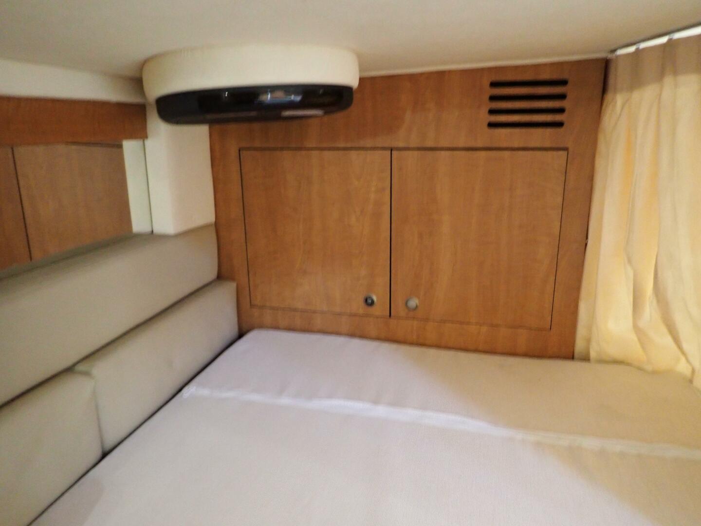 2006 Sea Ray 340 Sundancer - Image 29