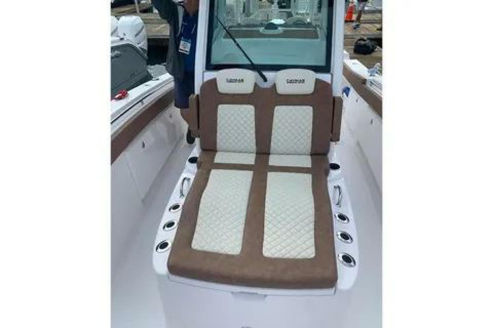 2020 Caymas 341 CC - Image 27