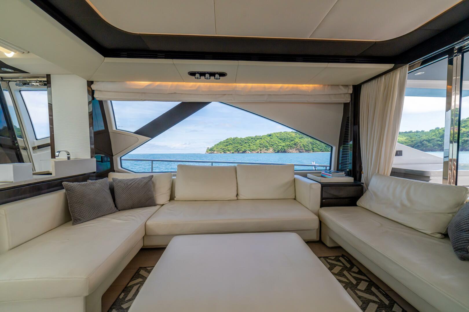 2017 Azimut 77S - Image 11