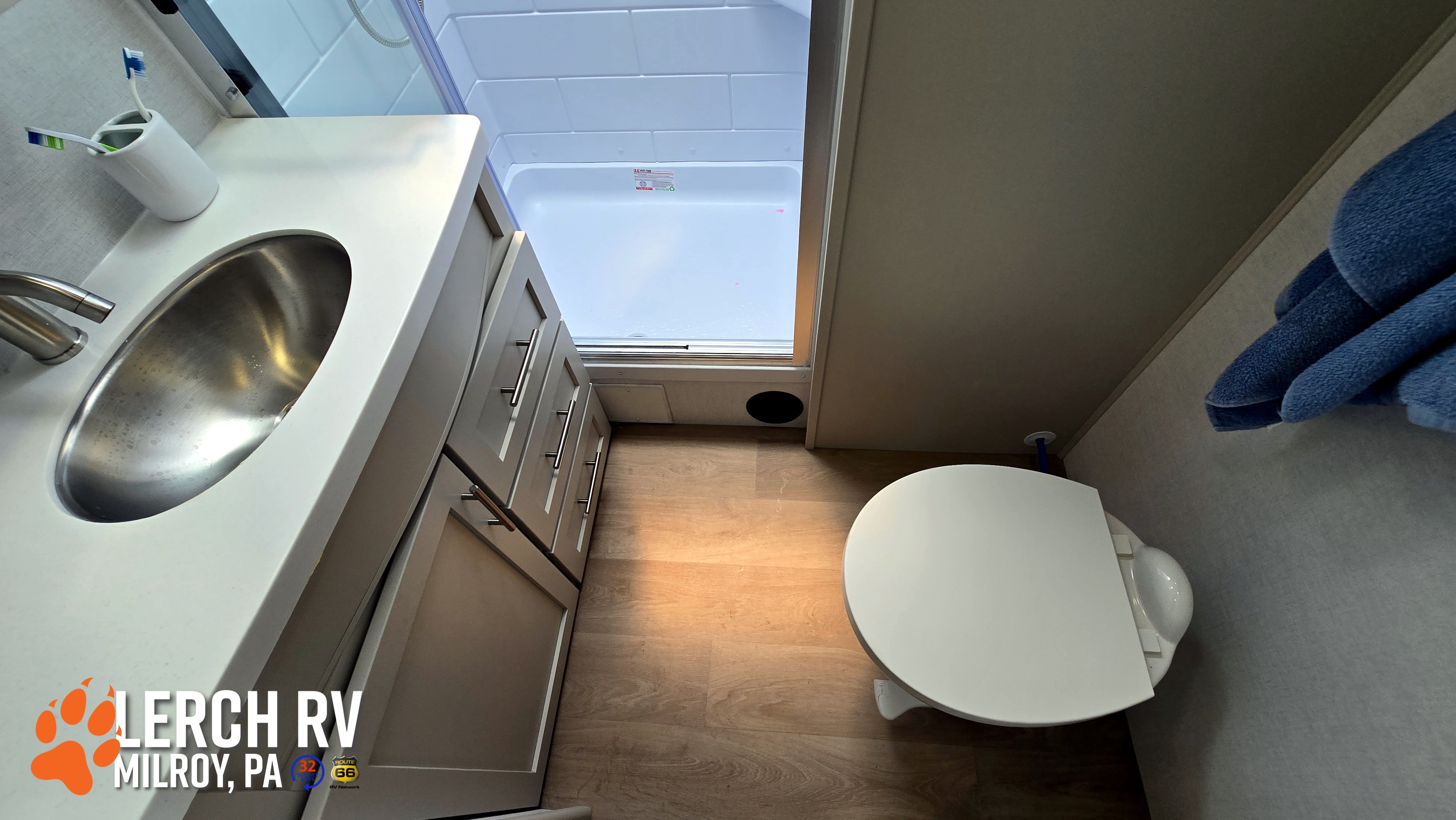 2027 Alliance RV Avenue 298RL - Image 44