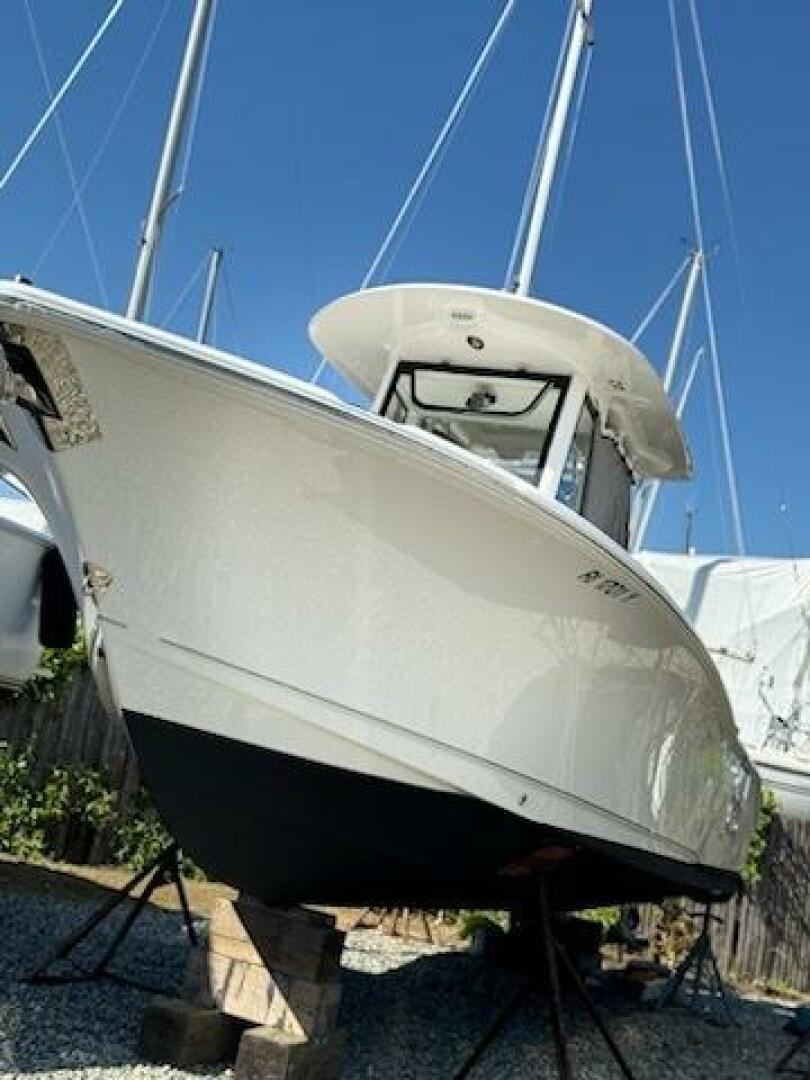 2022 Sea Hunt 265 Ultra - Image 2