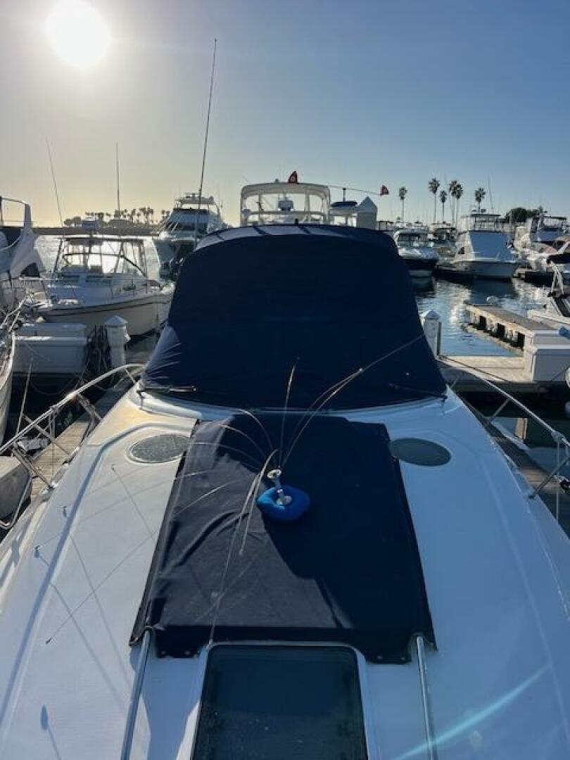 2005 Sea Ray 320 Sundancer - Image 5