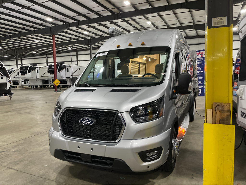 2027 Jayco Solstice 21T - Image 3
