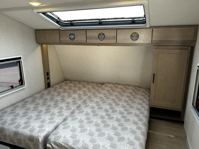 2026 Ember RV Overland Series 240TKR - Image 8