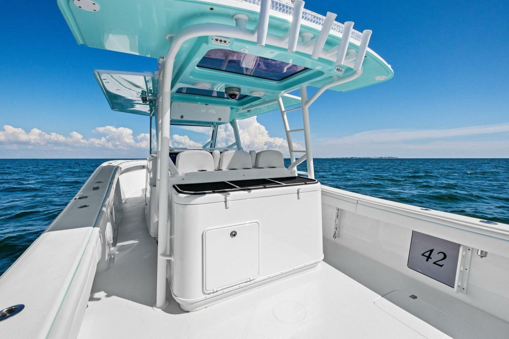 2017 Yellowfin 42 Offshore - Image 5