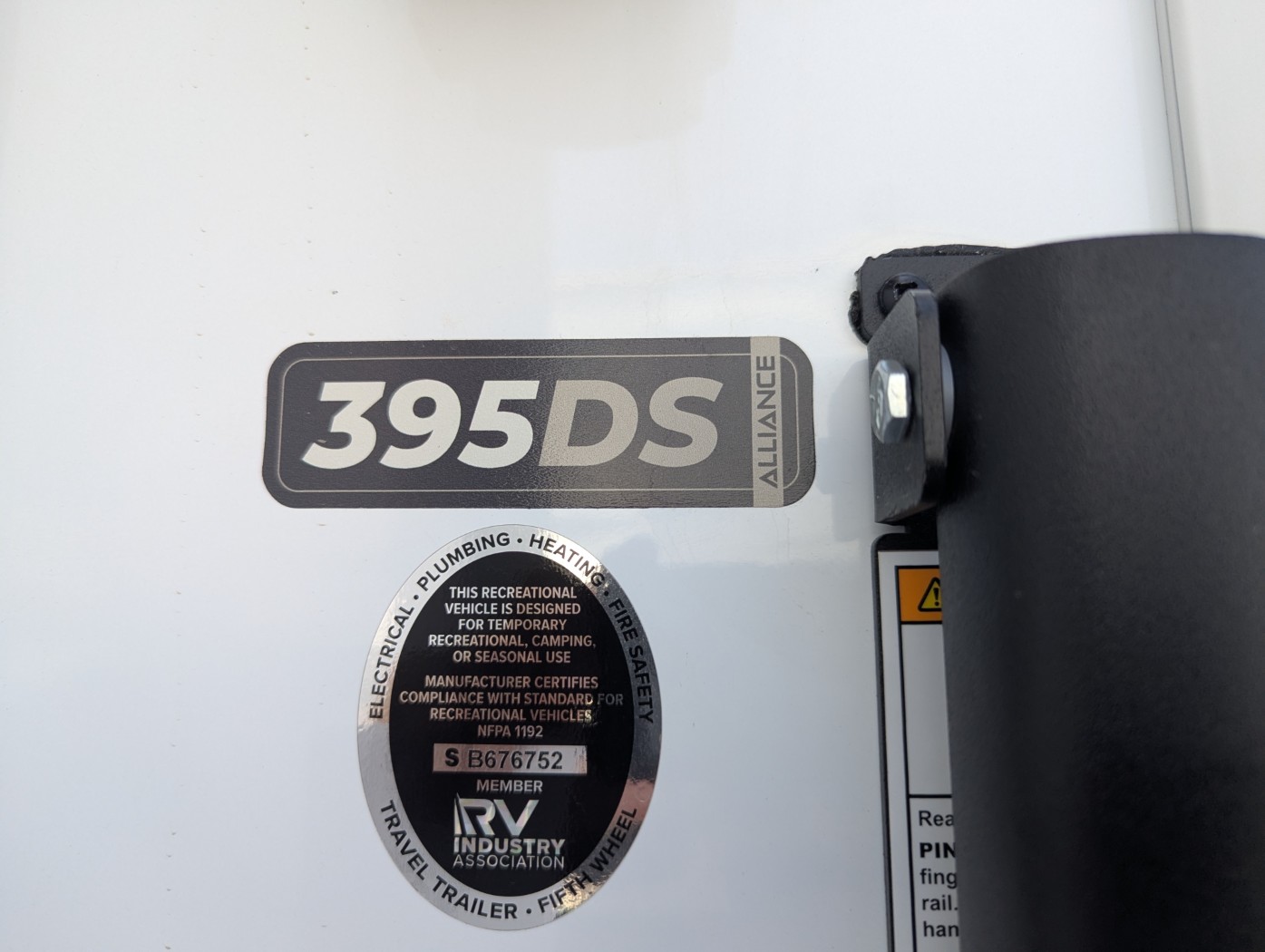 2026 Alliance RV Paradigm 395DS - Image 5
