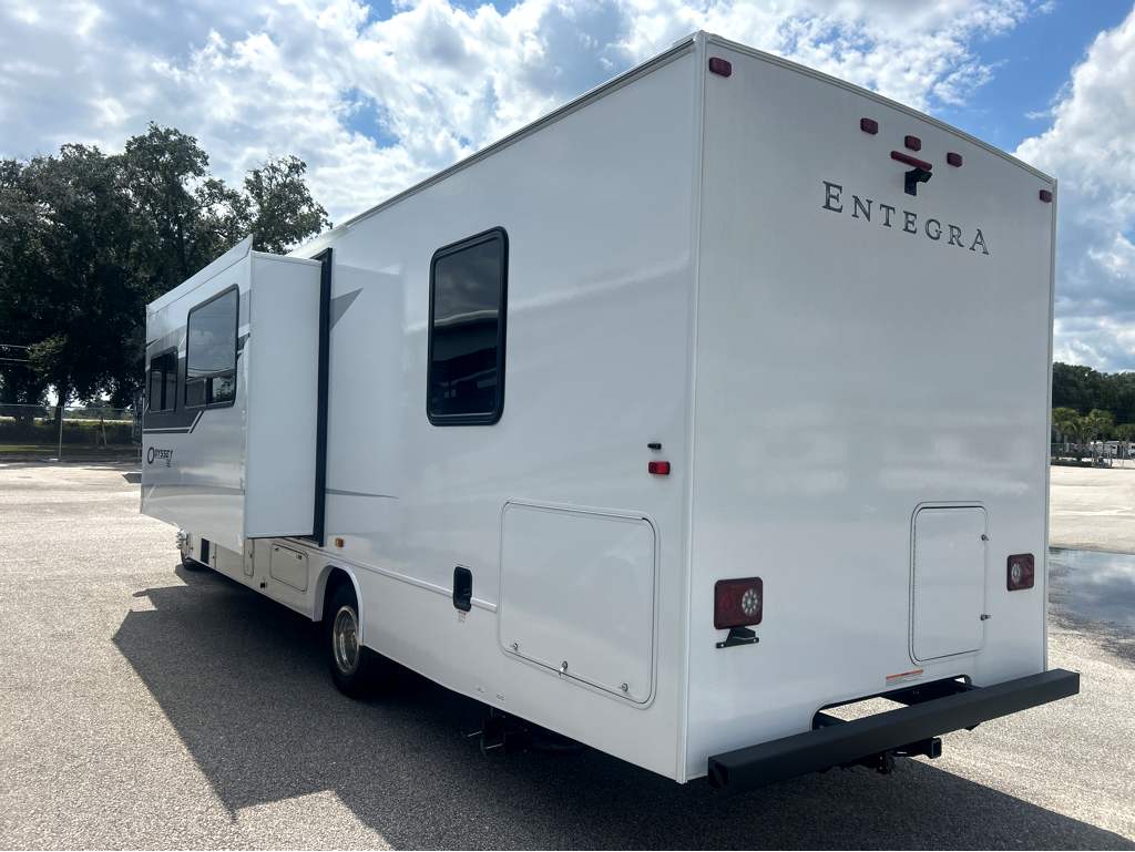 2026 ENTEGRA COACH ODYSSEY SE 29KF - Image 4