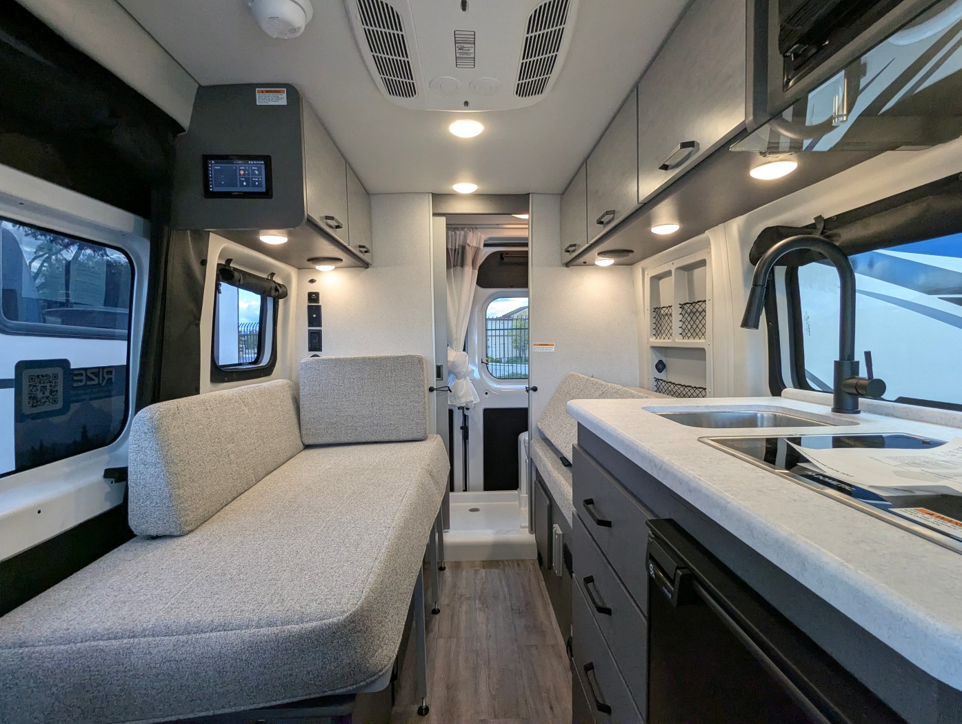 2026 Thor Motor Coach Rize 18GS - Image 17