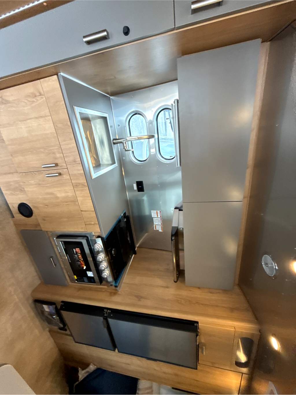 2026 AIRSTREAM TRADE WIND 23FBT - Image 11