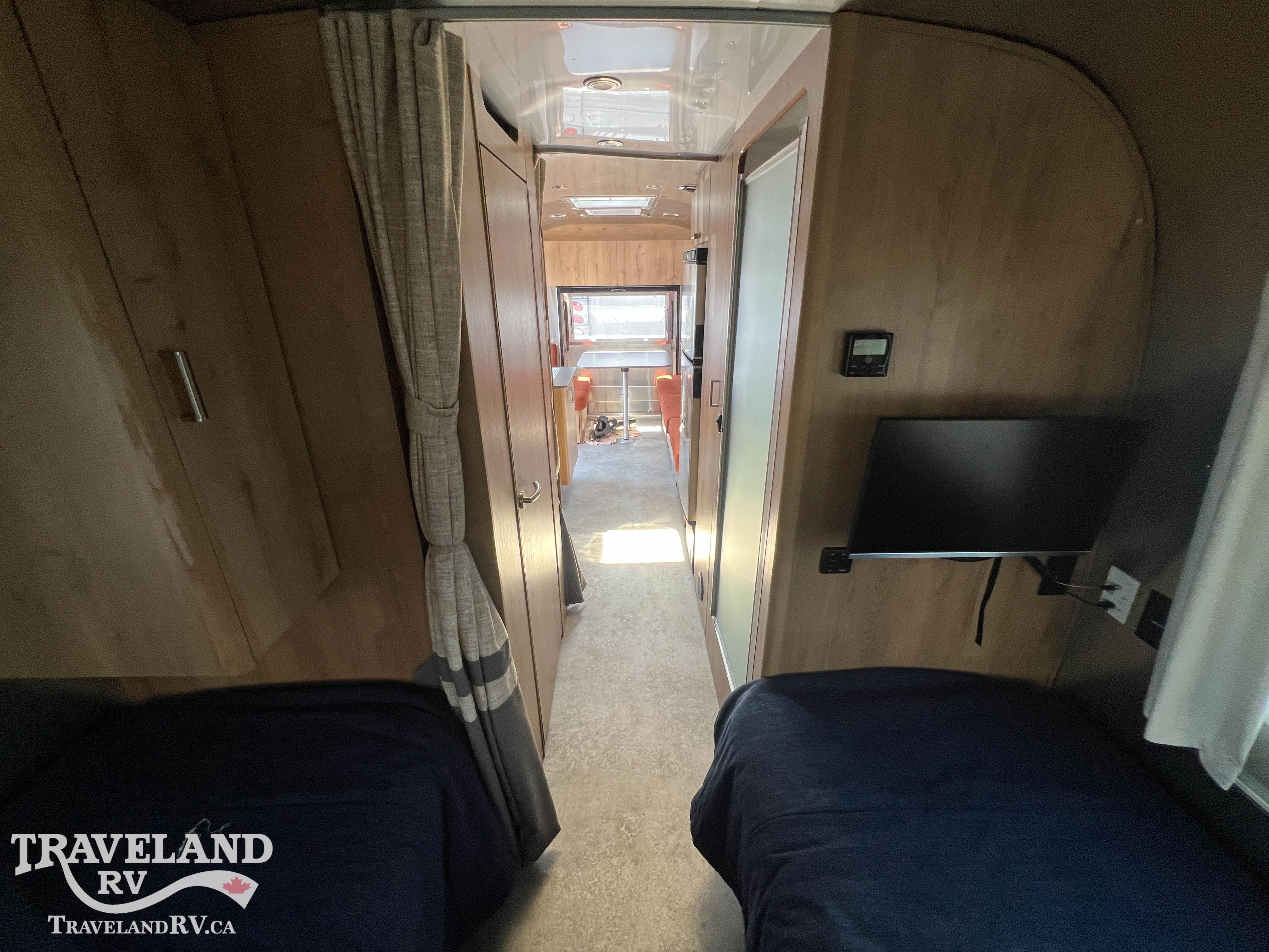 2025 Airstream Tradewind 25FBT - Image 25
