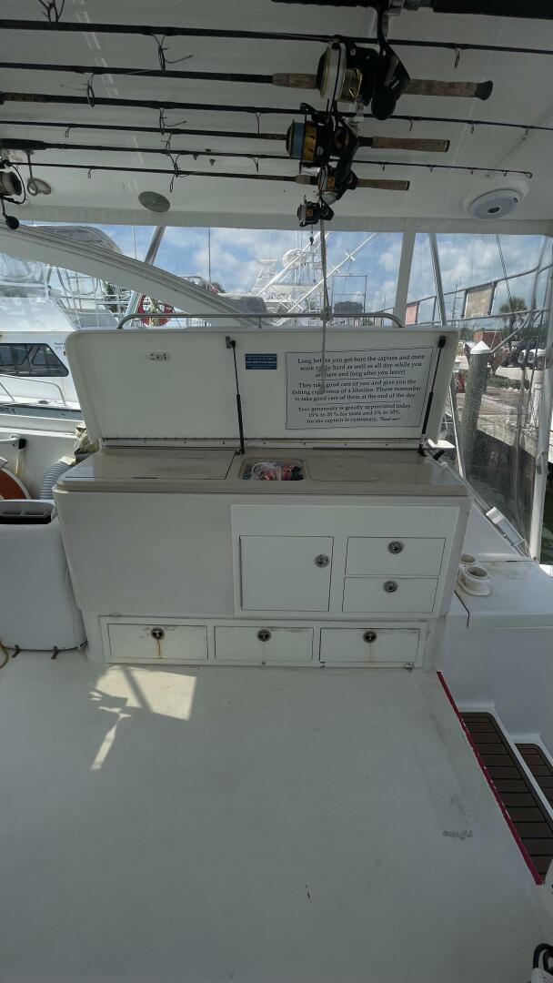 2006 Luhrs 41 Open - Image 6
