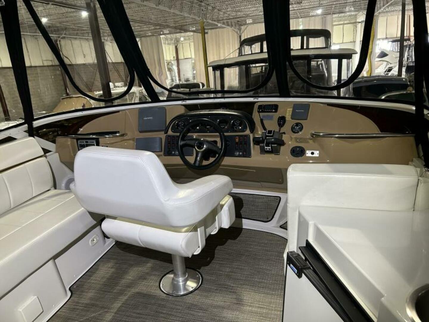 2003 Carver 396 Aft Cabin MY - Image 23
