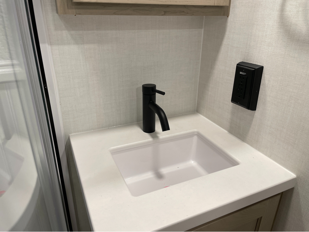 2026 Forest River Rockwood Mini Lite 2109S - Image 19