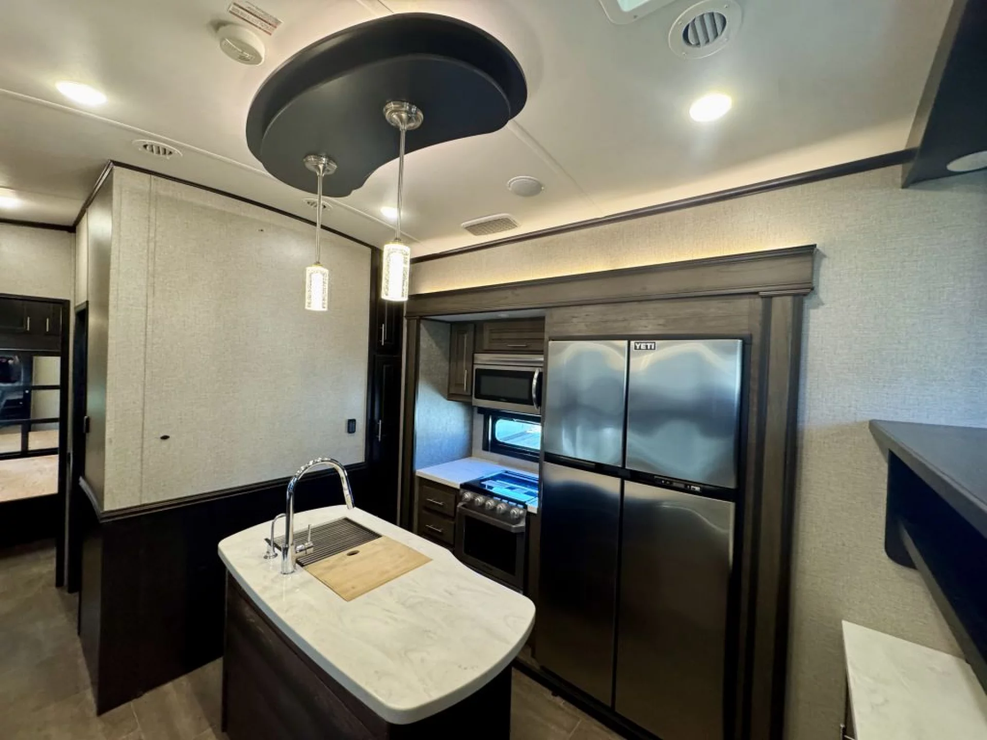 2020 JAYCO NORTH POINT 381FLWS - Image 11