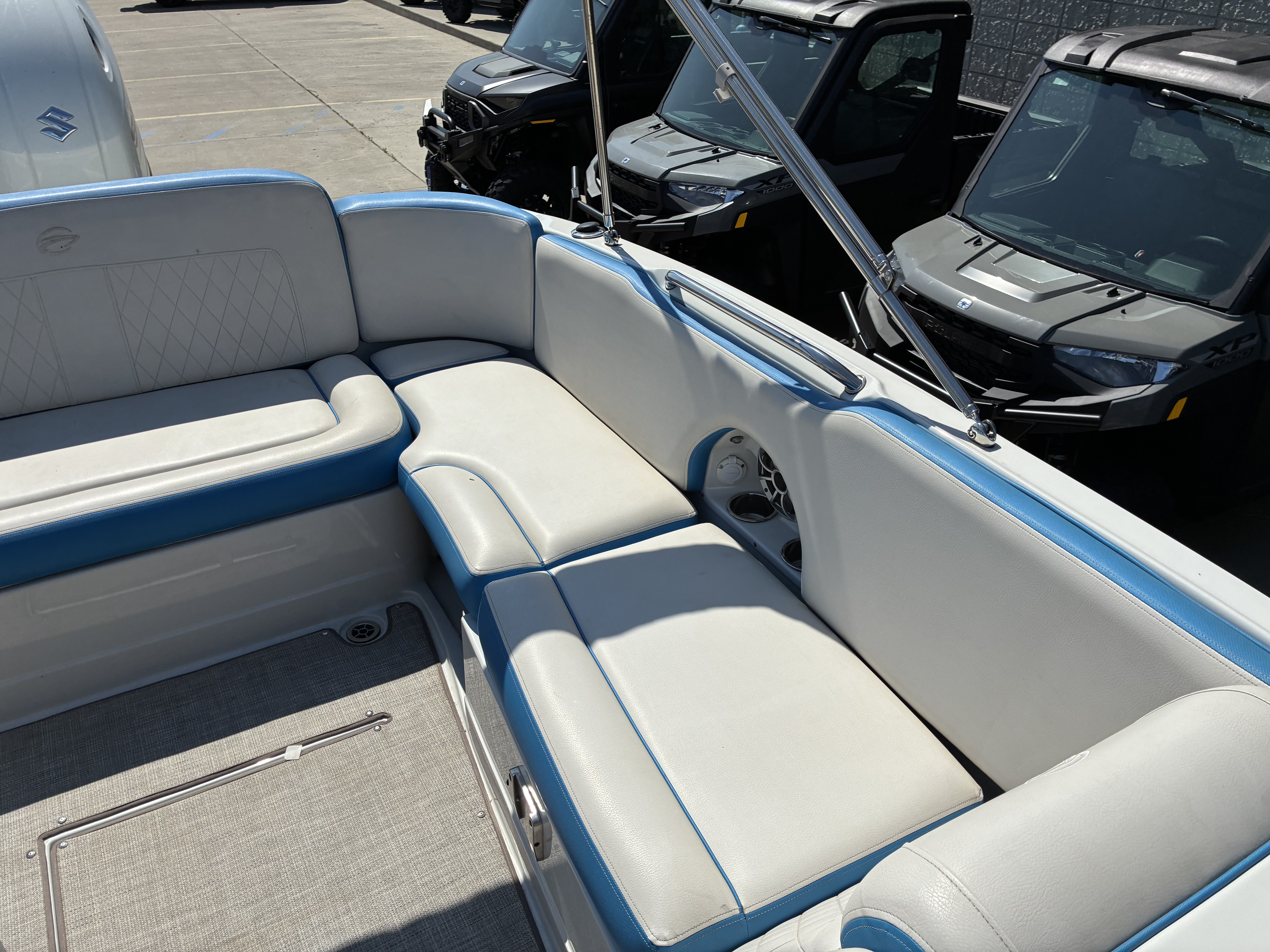 2021 Crownline E 205 XS - Image 32