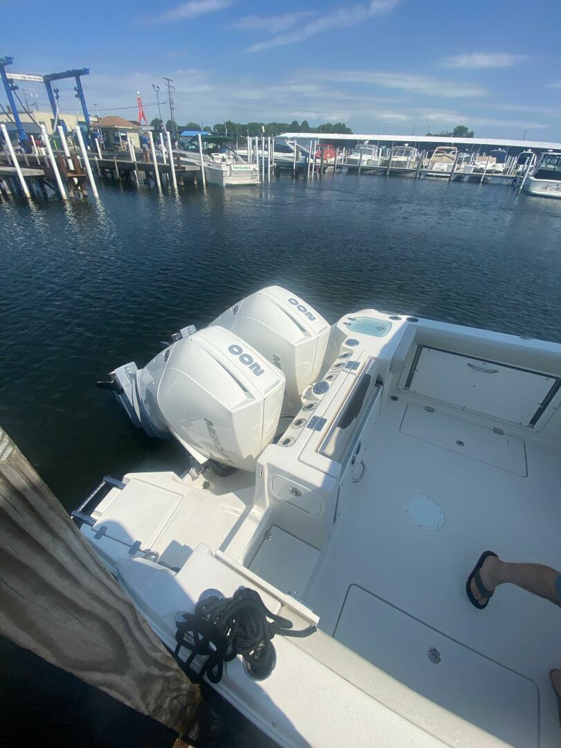 2022 Sailfish 276 Dual Console - Image 12