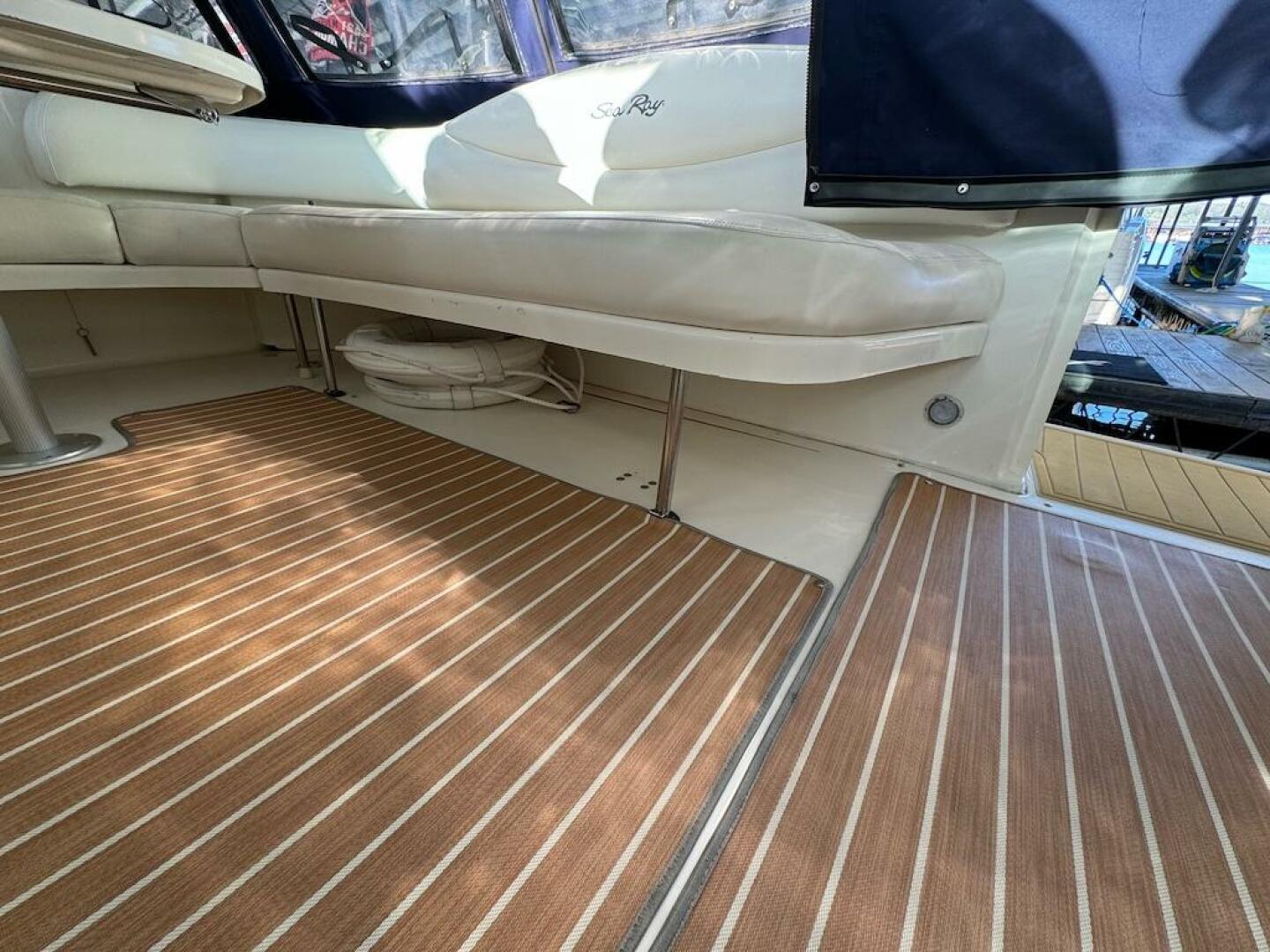 2004 Sea Ray 380 Sundancer - Image 50