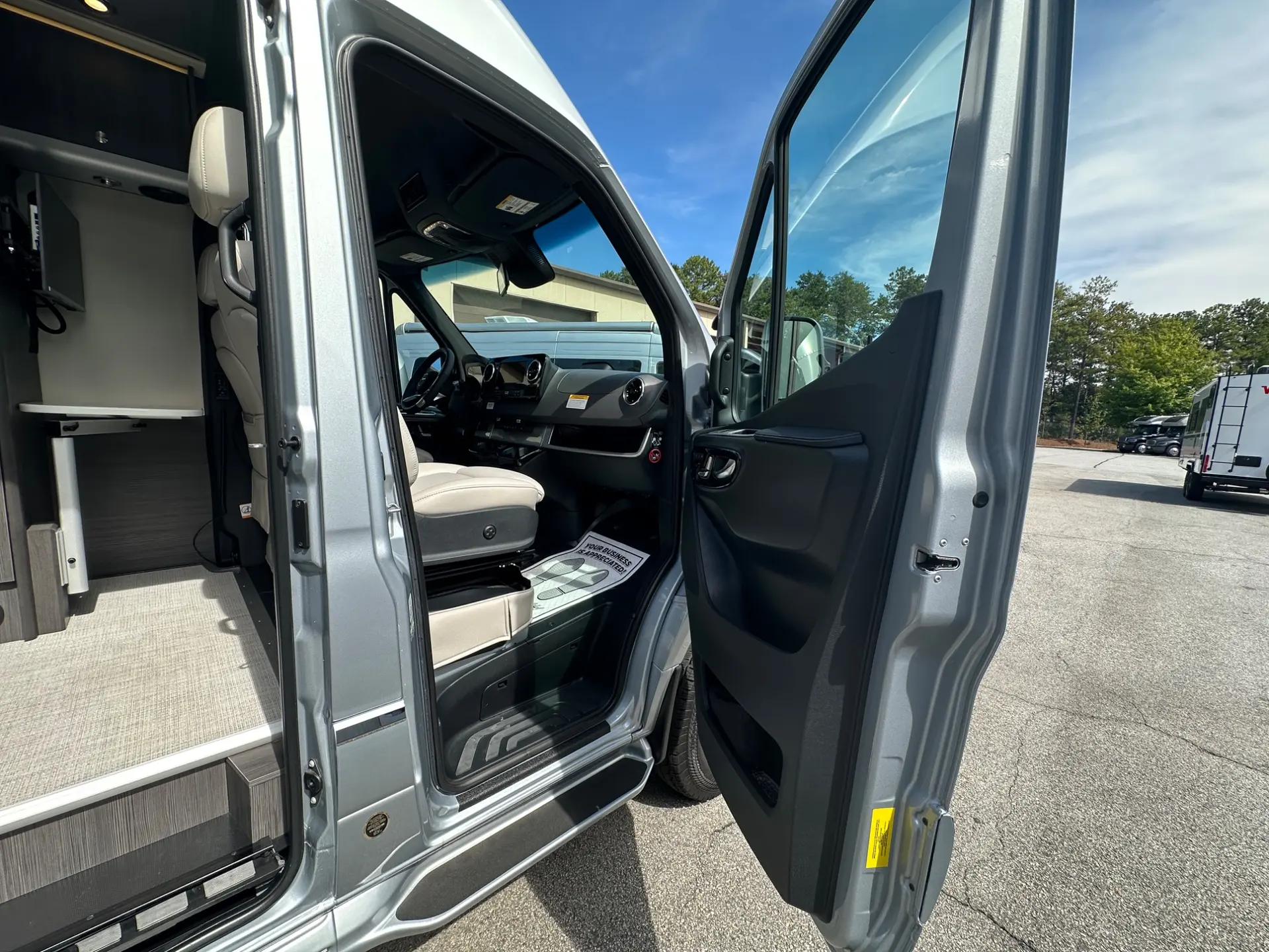 2026 Airstream Interstate 24GT - Image 42