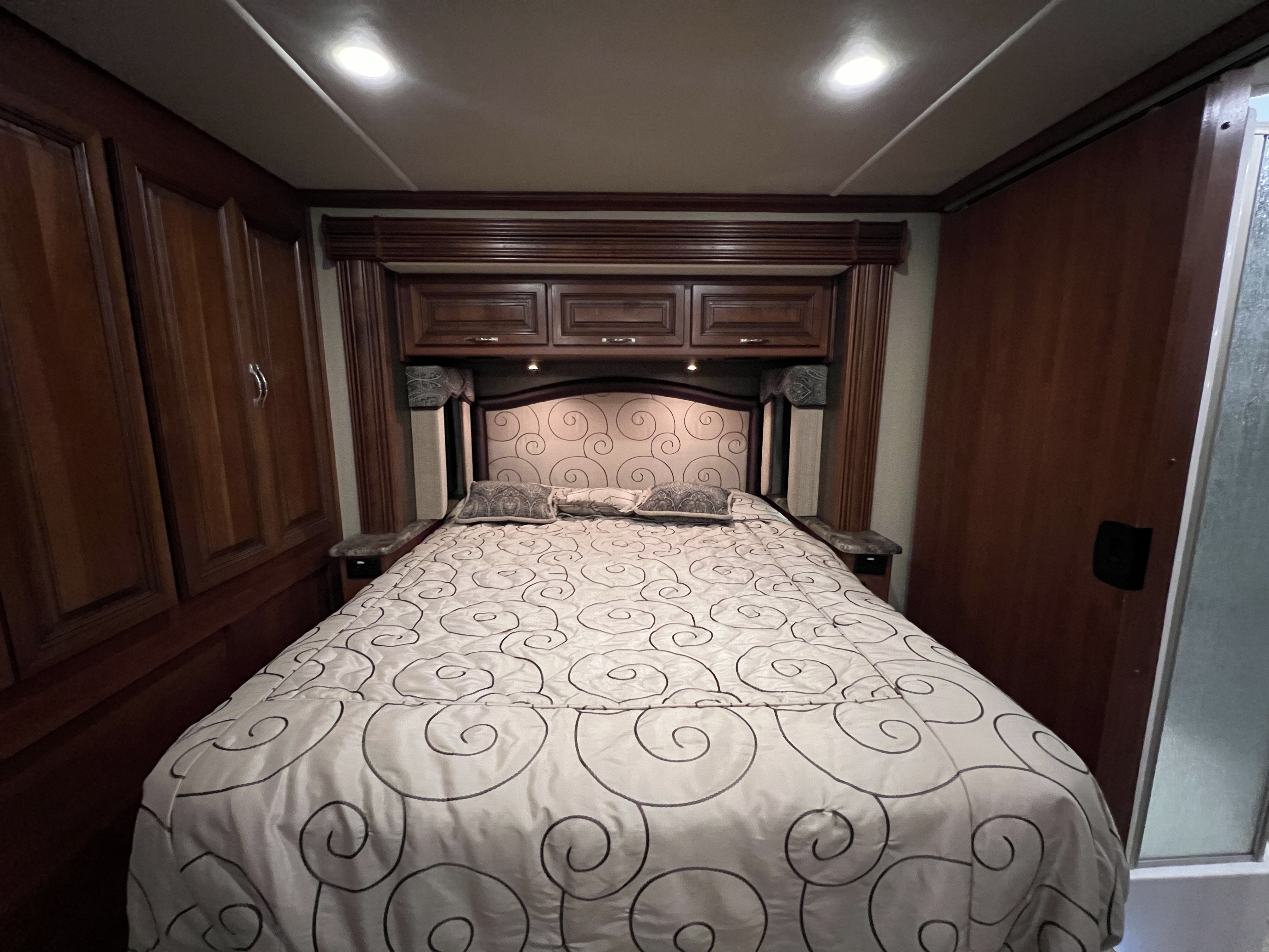 2015 Holiday Rambler Ambassador 38FST - Image 22