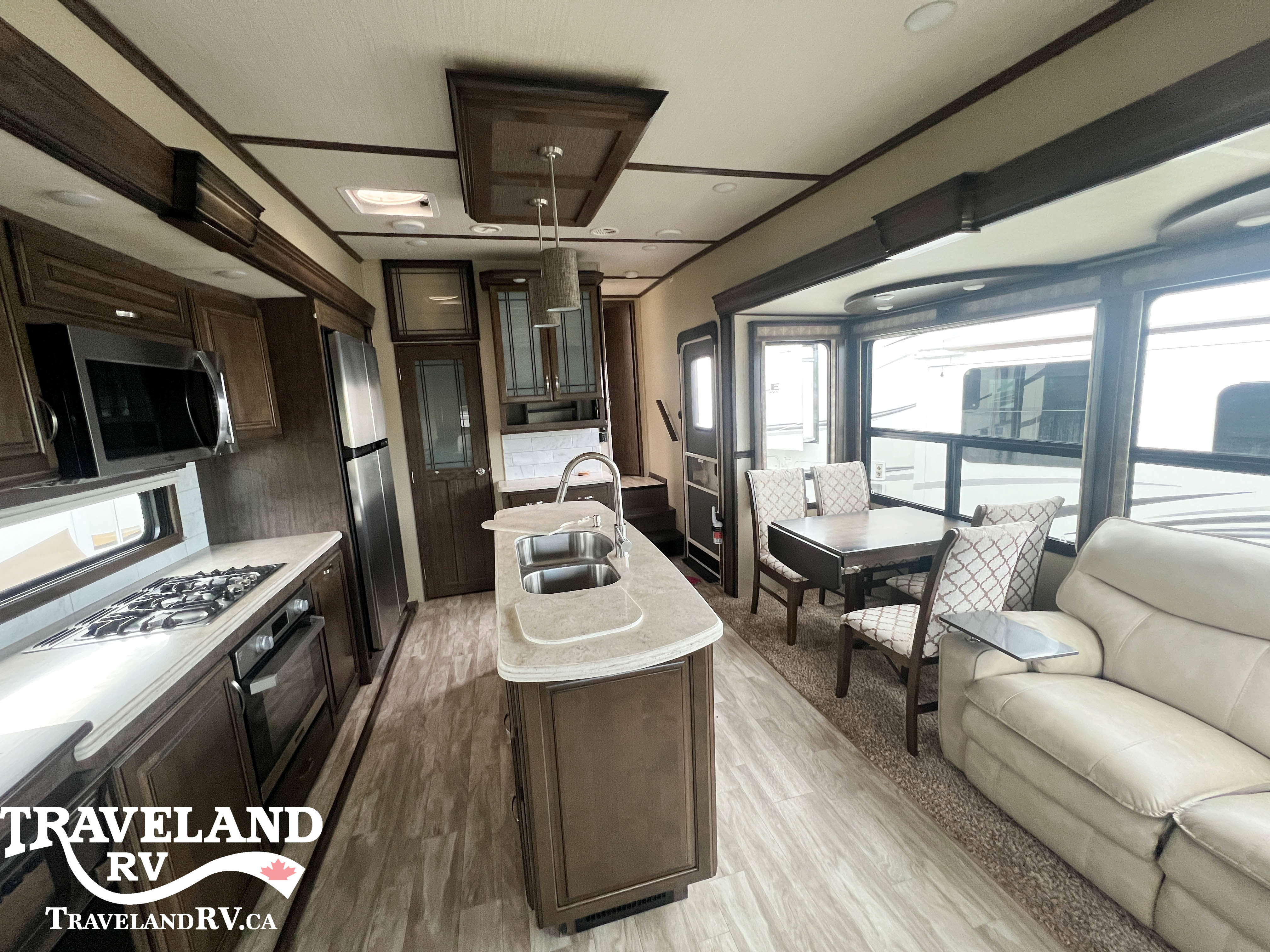 2018 Grand Design Solitude 310GK - Image 6