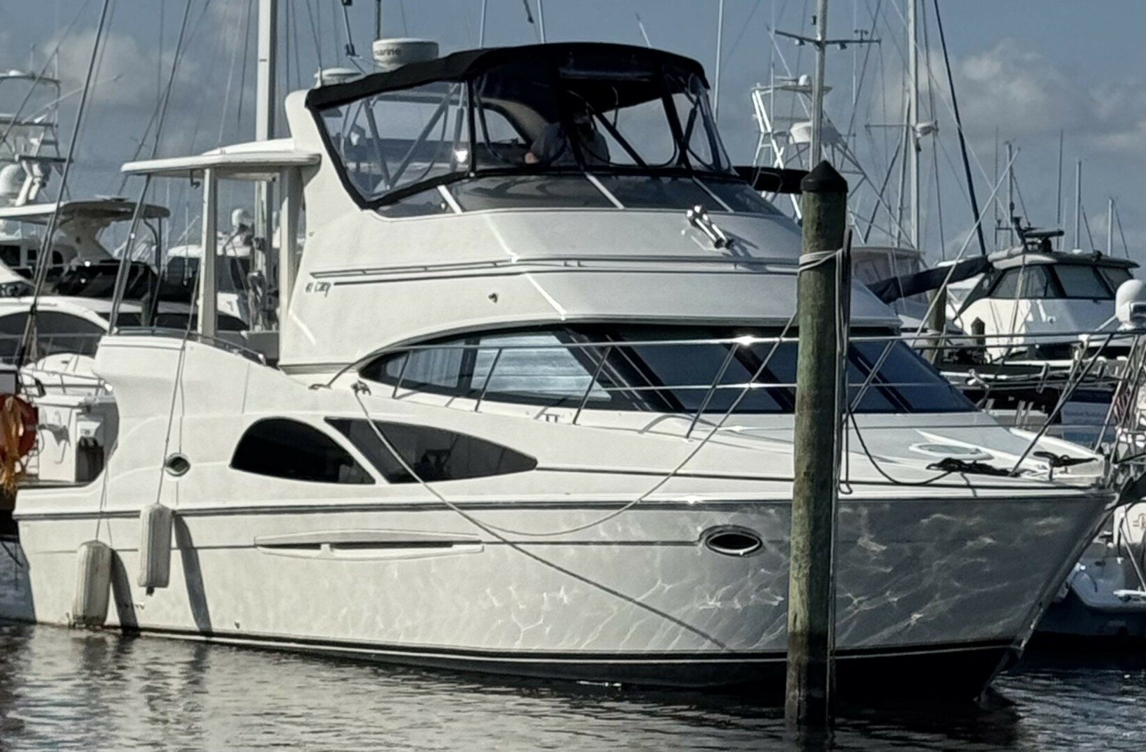 2005 Carver - Image 1