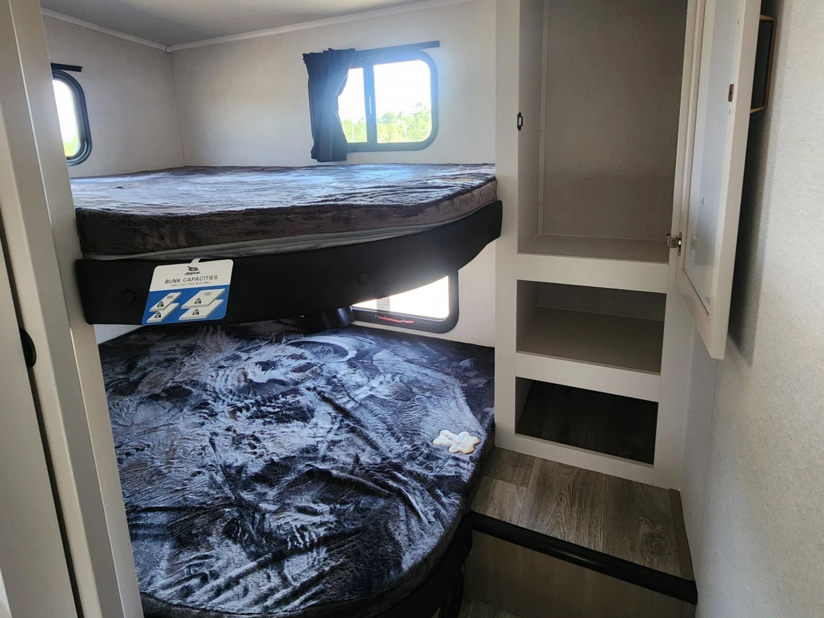 2026 JAYCO EAGLE SLE 28BHU - Image 29