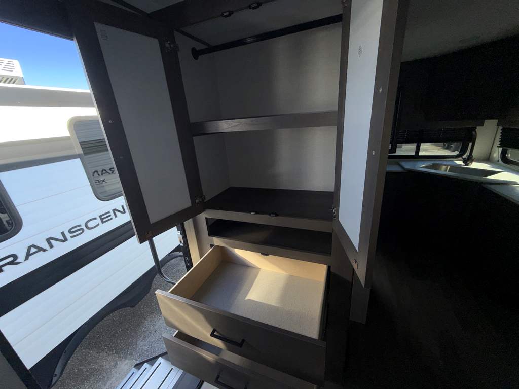 2026 GRAND DESIGN TRANSCEND 25MLX - Image 15