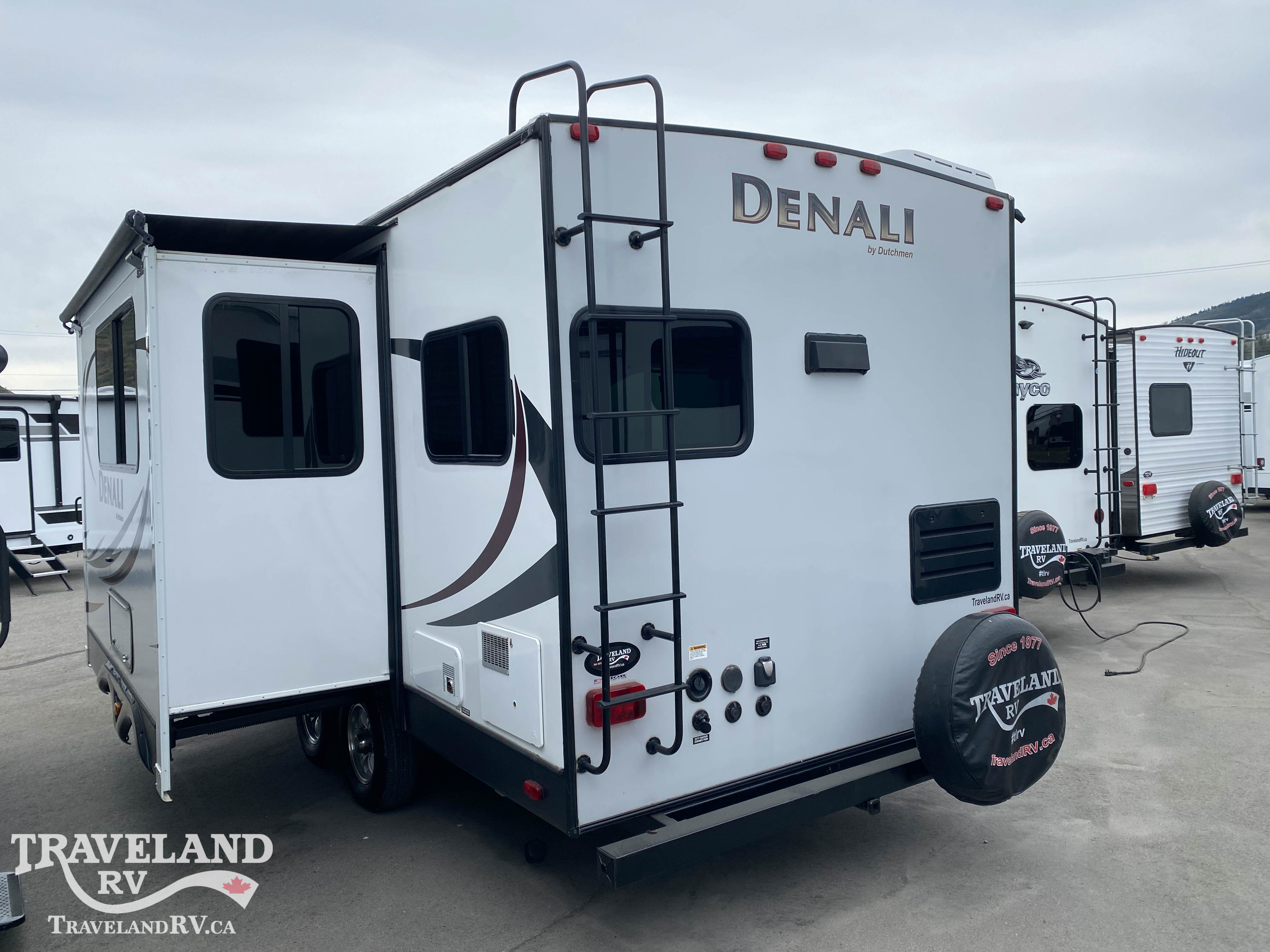 2014 Dutchmen Denali 2461RK Trail Edition - Image 5