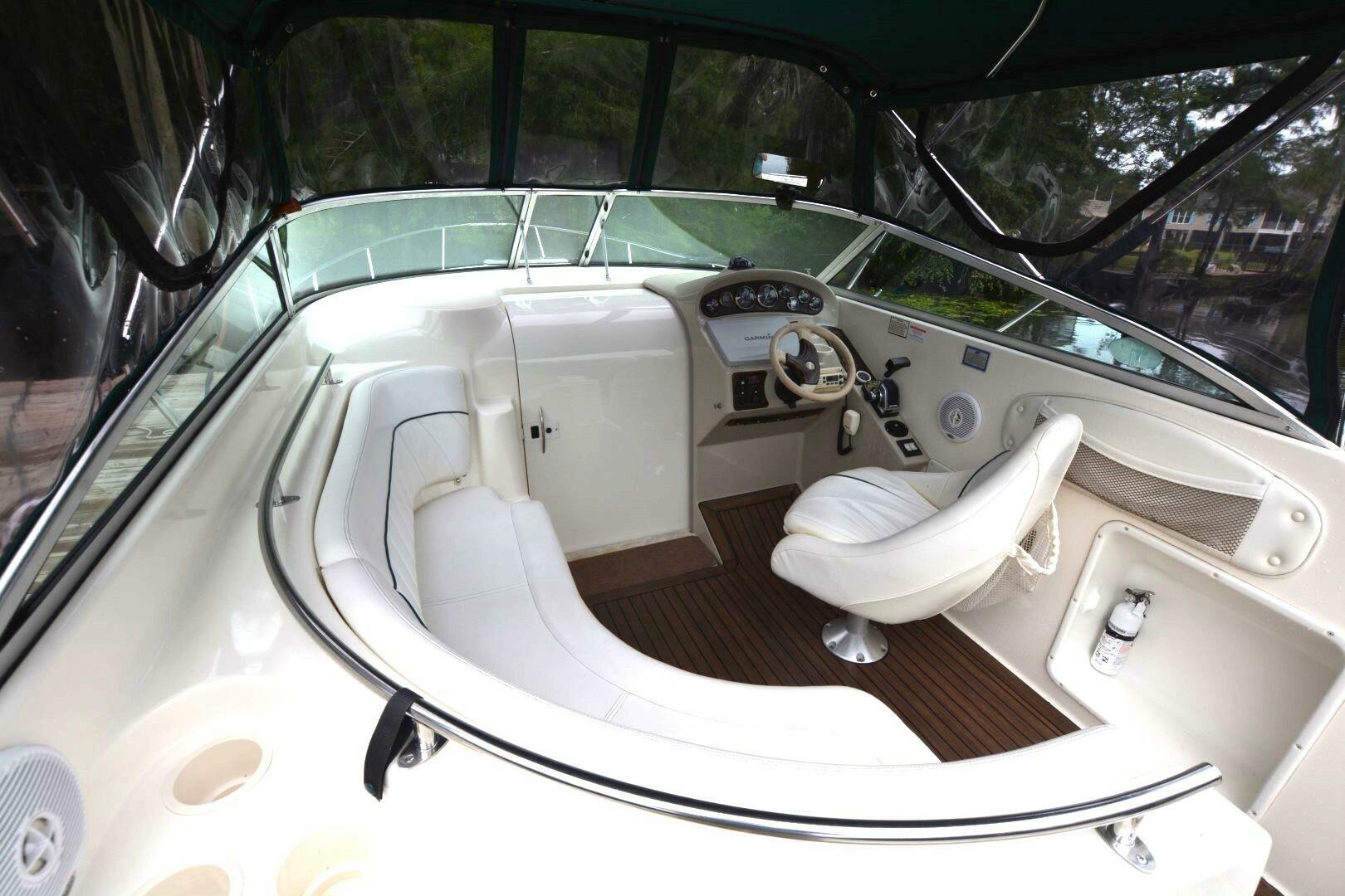 1999 Rinker Fiesta Vee 270 - Image 8