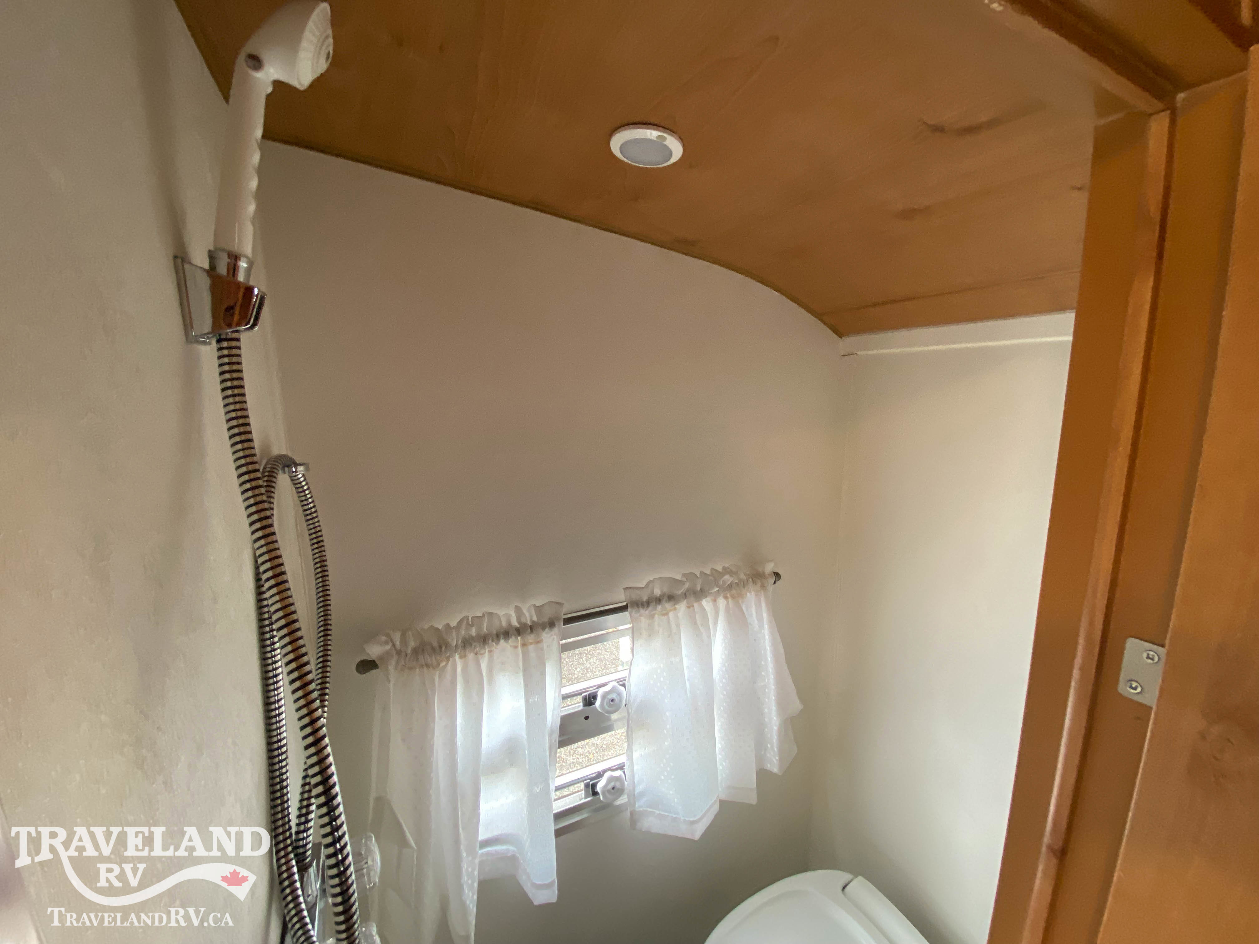 2015 FOREST RIVER SHASTA AIRFLYTE 16 - Image 15